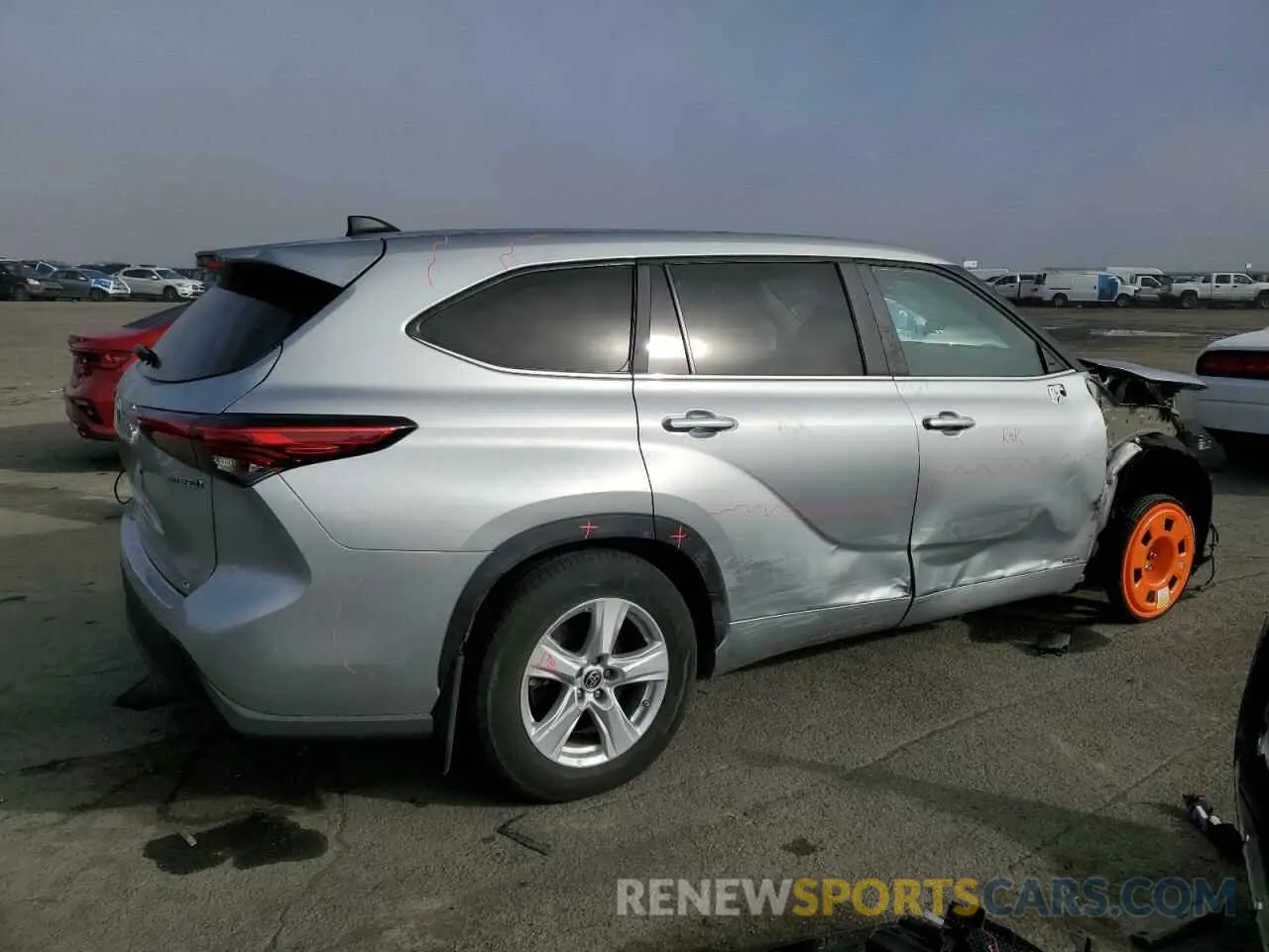 3 fotografías del automóvil dañado 5TDBBRCH8PS563958 TOYOTA HIGHLANDER 2023