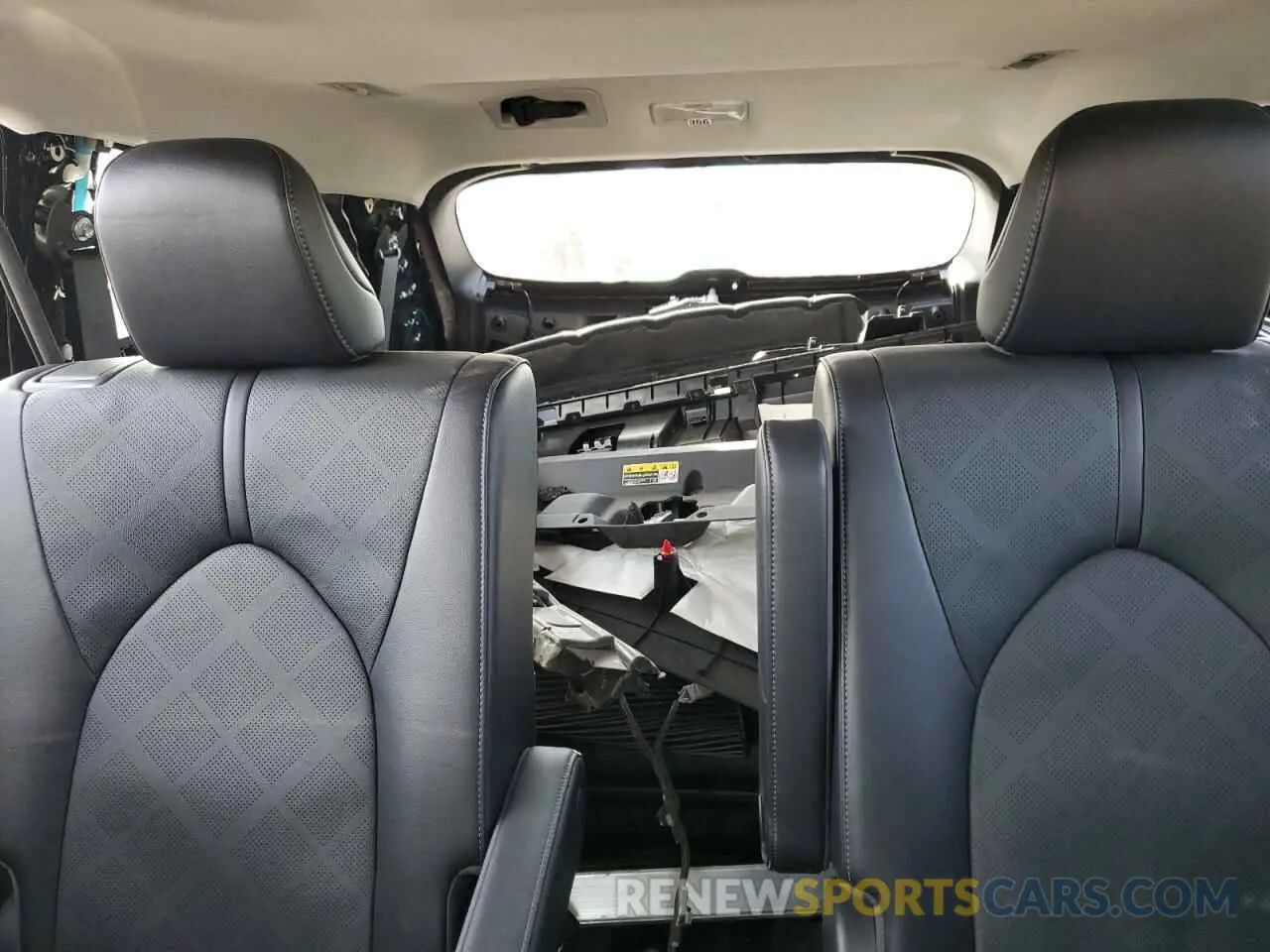 10 fotografías del automóvil dañado 5TDEBRCH4PS117349 TOYOTA HIGHLANDER 2023