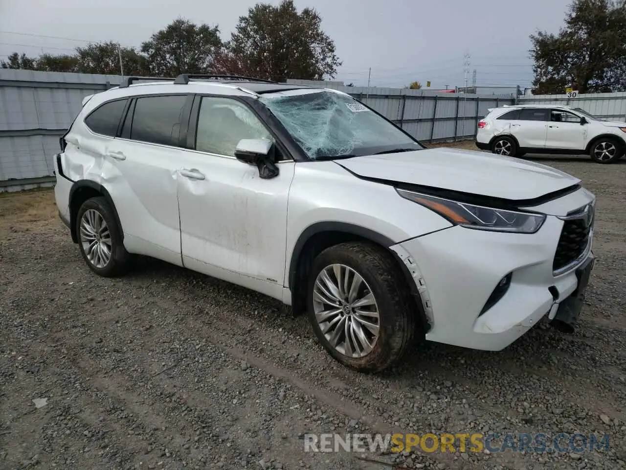 4 fotografías del automóvil dañado 5TDEBRCH4PS124415 TOYOTA HIGHLANDER 2023