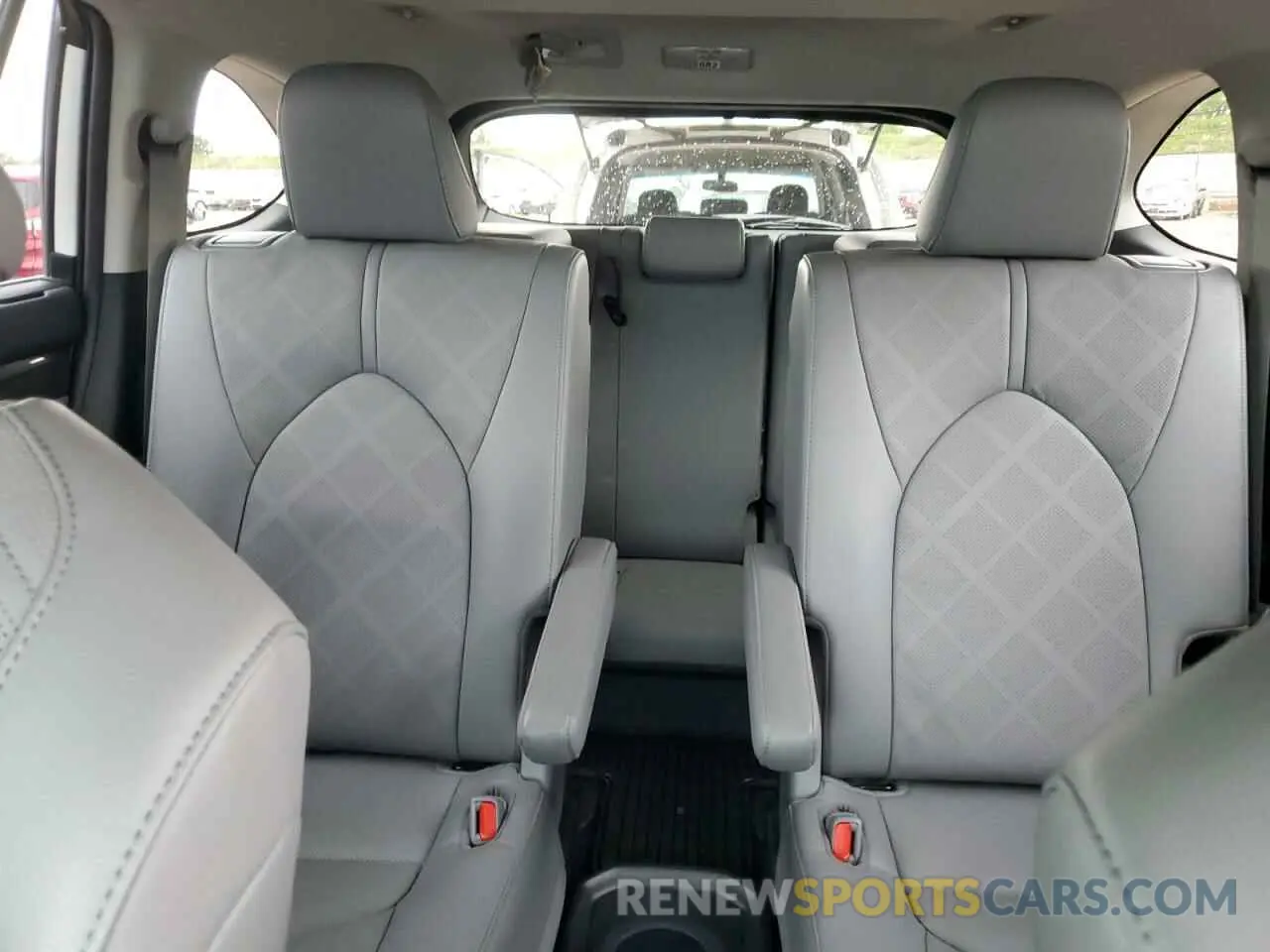 10 fotografías del automóvil dañado 5TDEBRCH6PS127364 TOYOTA HIGHLANDER 2023