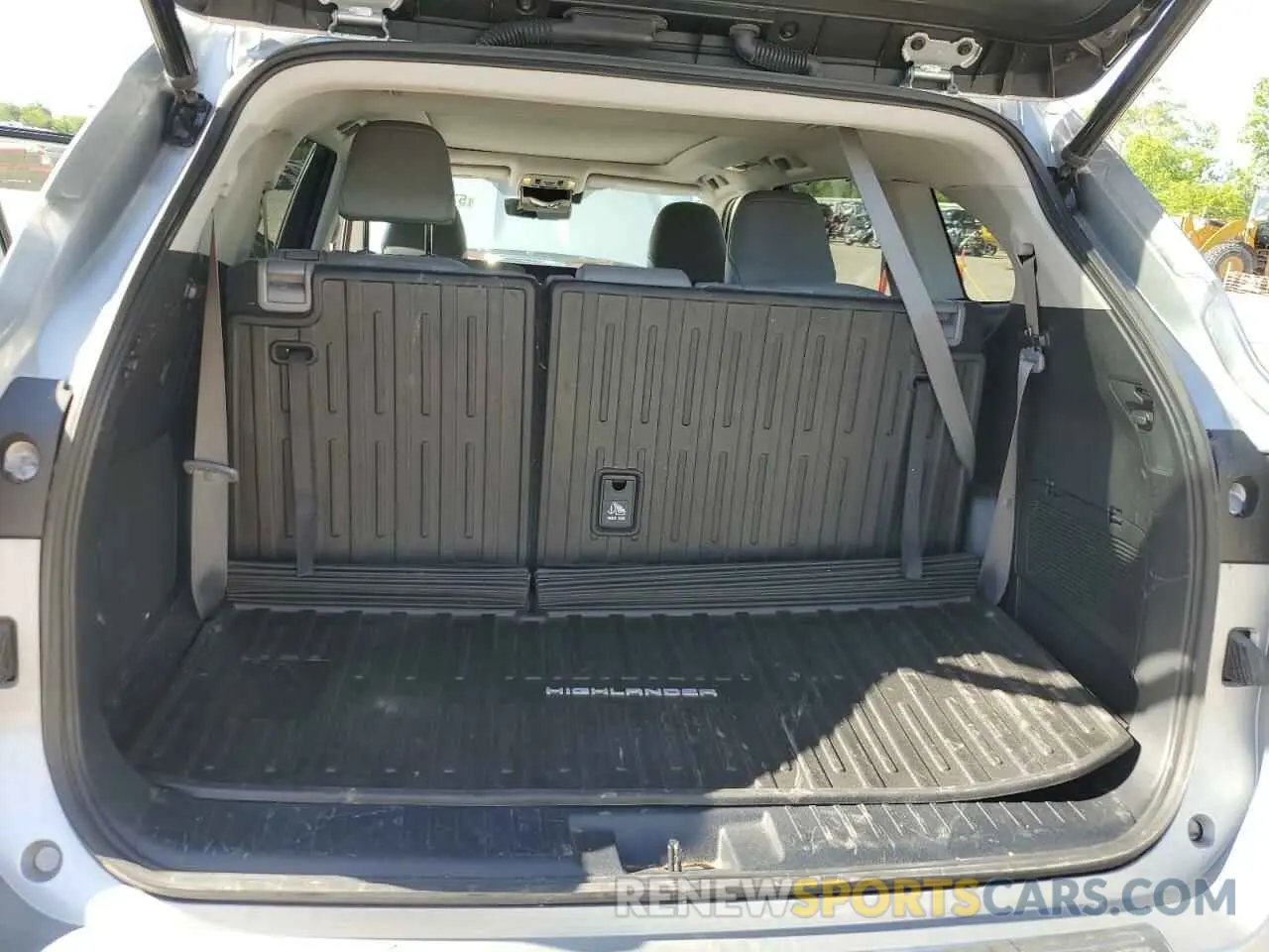 6 fotografías del automóvil dañado 5TDEBRCH9PS123745 TOYOTA HIGHLANDER 2023
