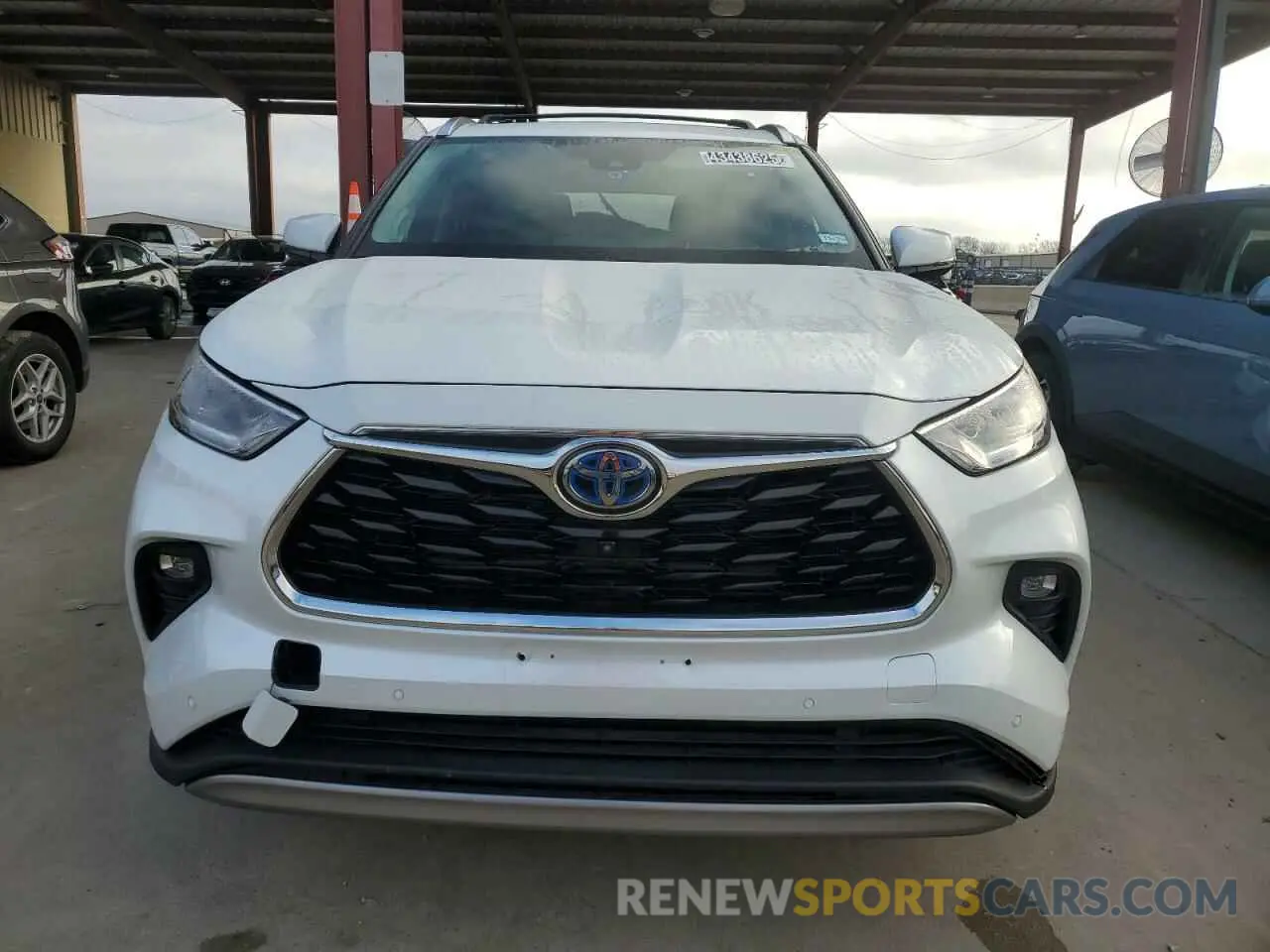 5 fotografías del automóvil dañado 5TDFARAH5PS016430 TOYOTA HIGHLANDER 2023