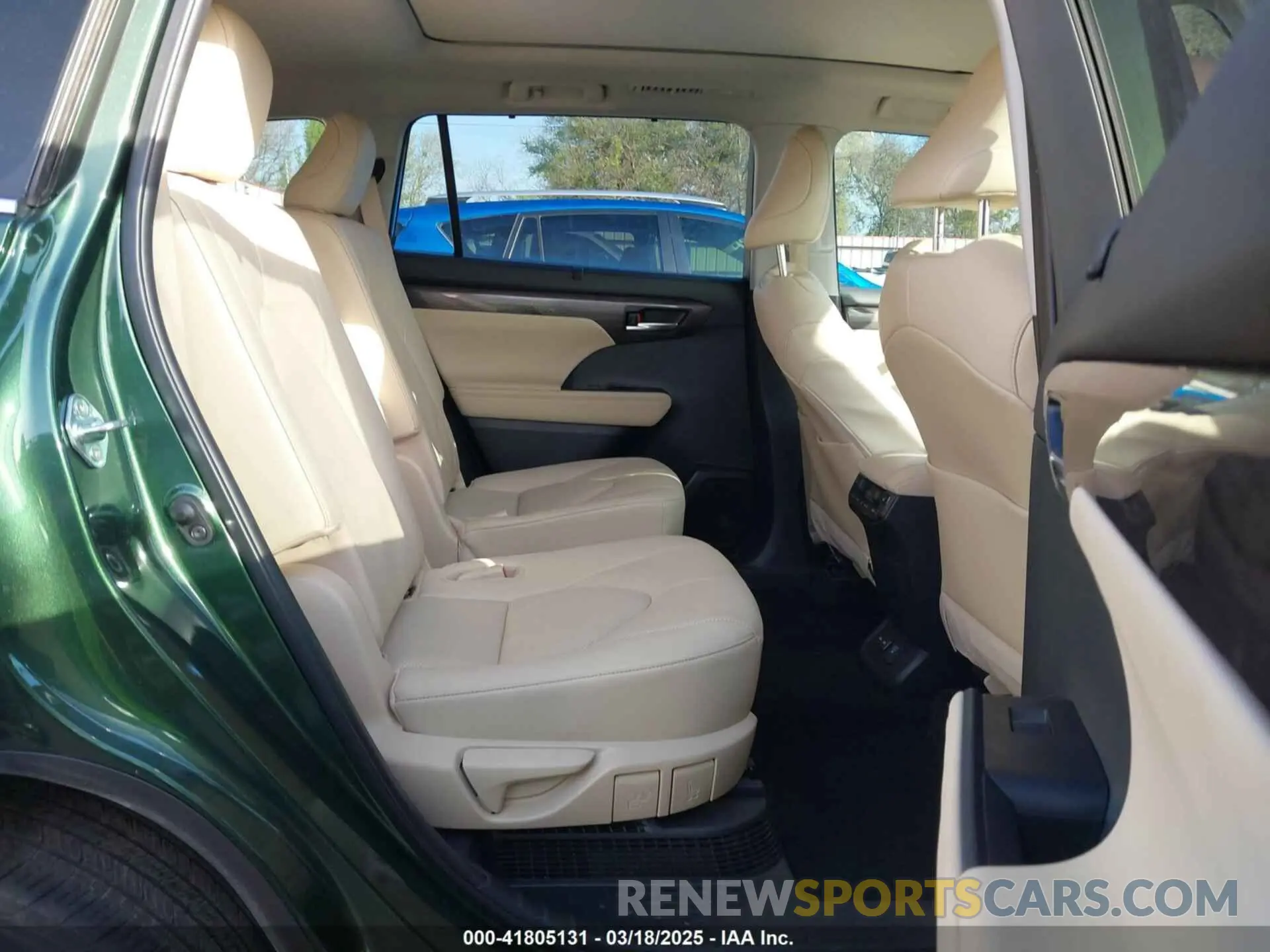 8 fotografías del automóvil dañado 5TDFARAH8PS521359 TOYOTA HIGHLANDER 2023