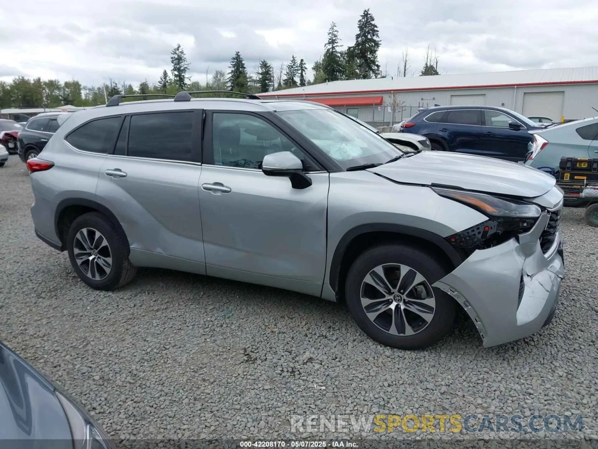 13 fotografías del automóvil dañado 5TDKARAH5PS519843 TOYOTA HIGHLANDER 2023
