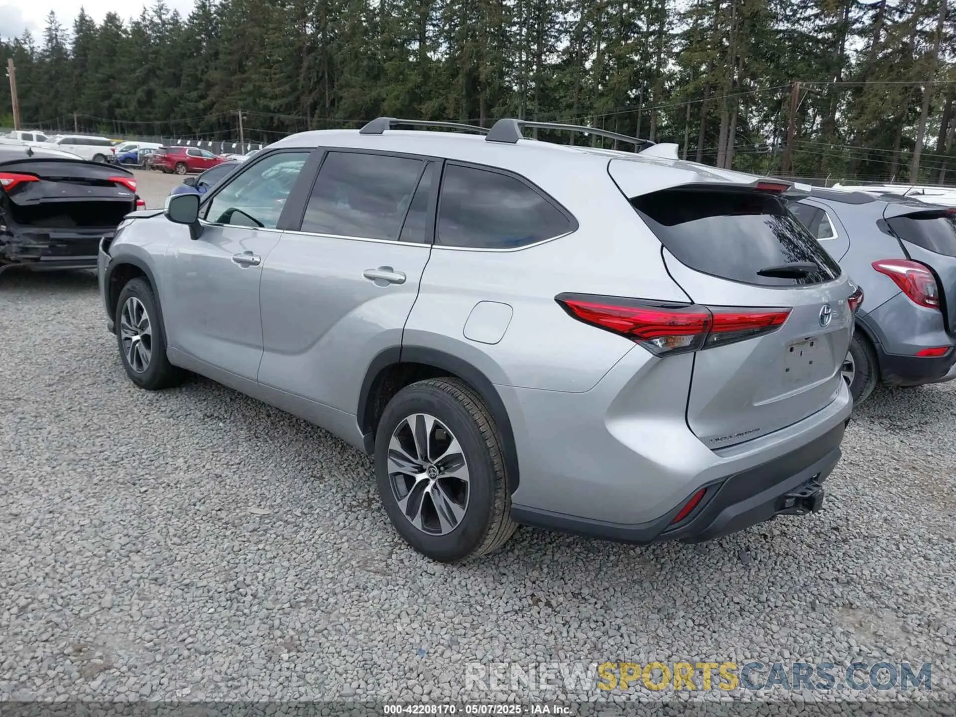 3 fotografías del automóvil dañado 5TDKARAH5PS519843 TOYOTA HIGHLANDER 2023