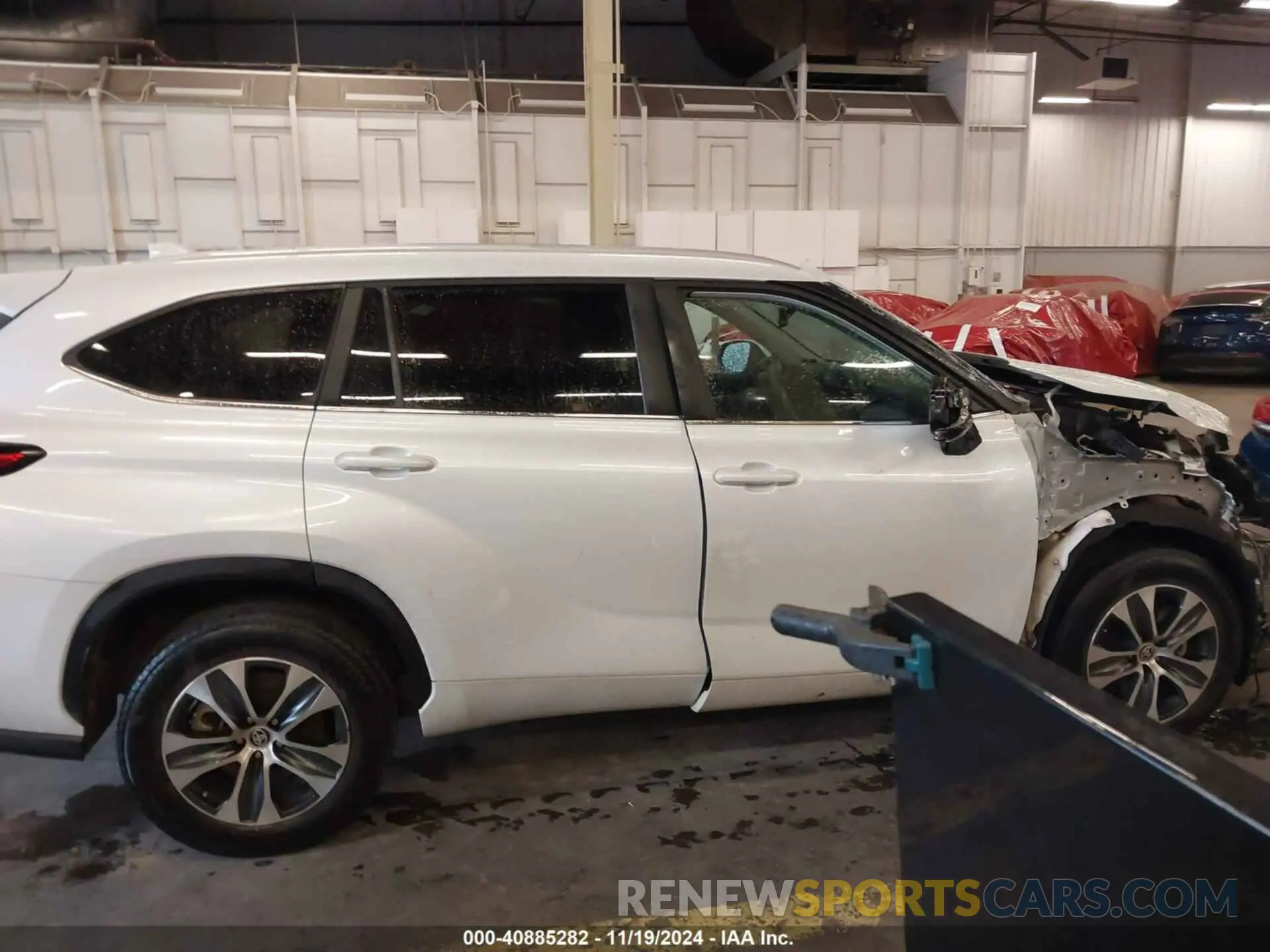 14 fotografías del automóvil dañado 5TDKARAH9PS519179 TOYOTA HIGHLANDER 2023