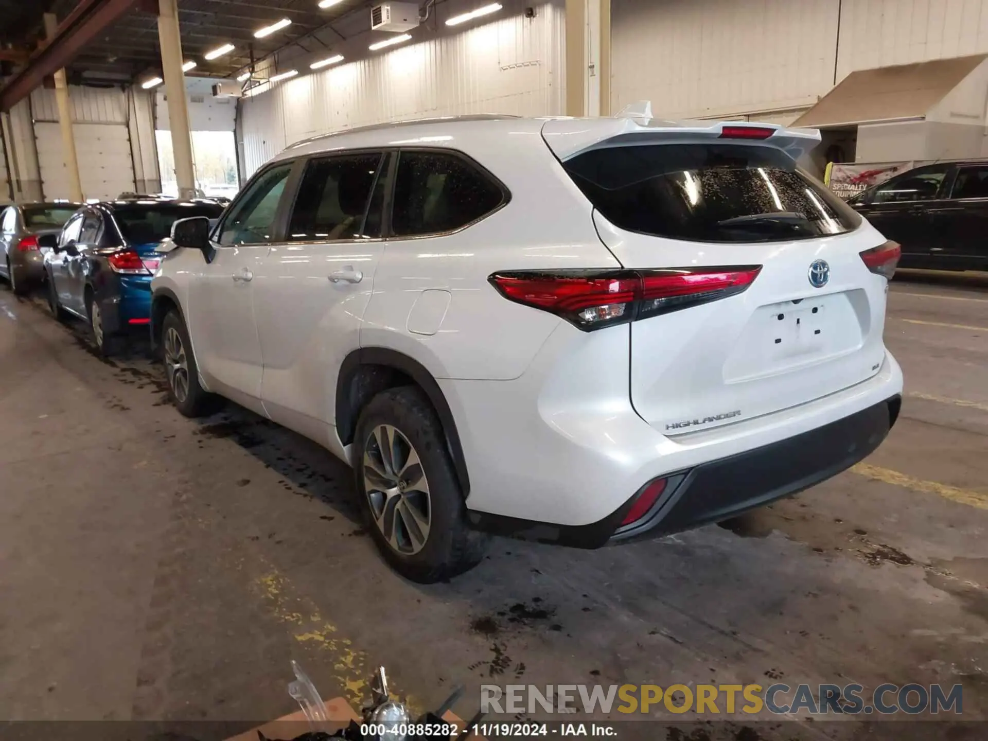3 fotografías del automóvil dañado 5TDKARAH9PS519179 TOYOTA HIGHLANDER 2023