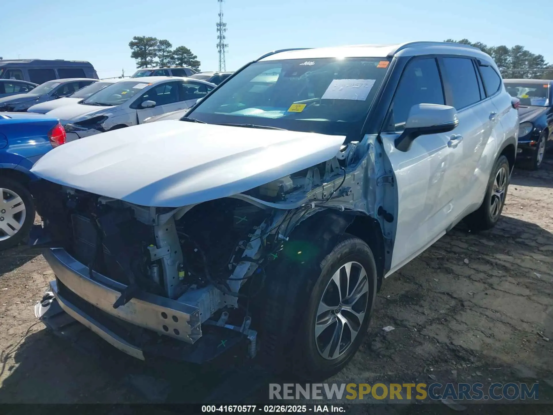 2 fotografías del automóvil dañado 5TDKARAHXPS524665 TOYOTA HIGHLANDER 2023