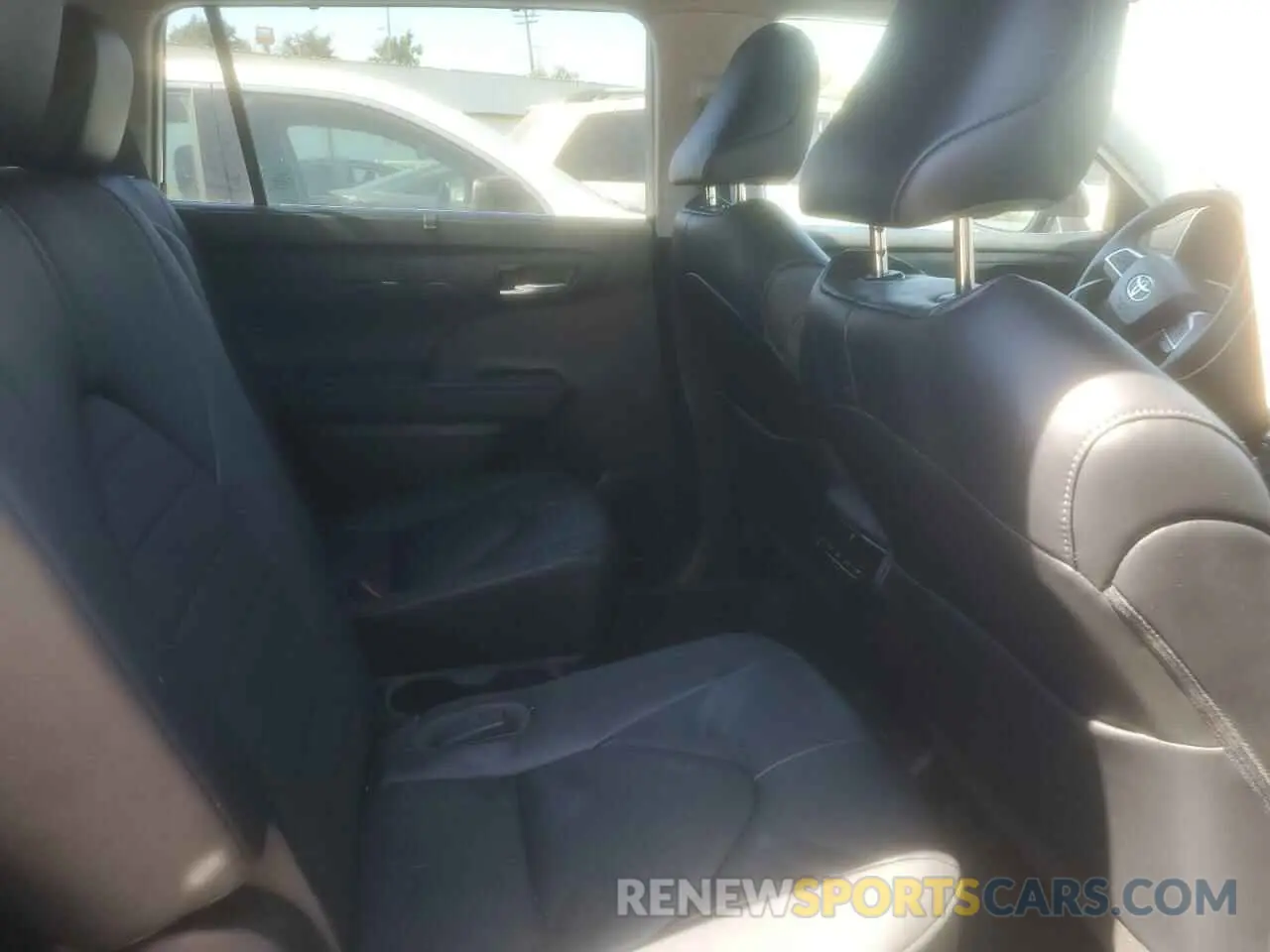 10 fotografías del automóvil dañado 5TDKBRCH7PS599799 TOYOTA HIGHLANDER 2023