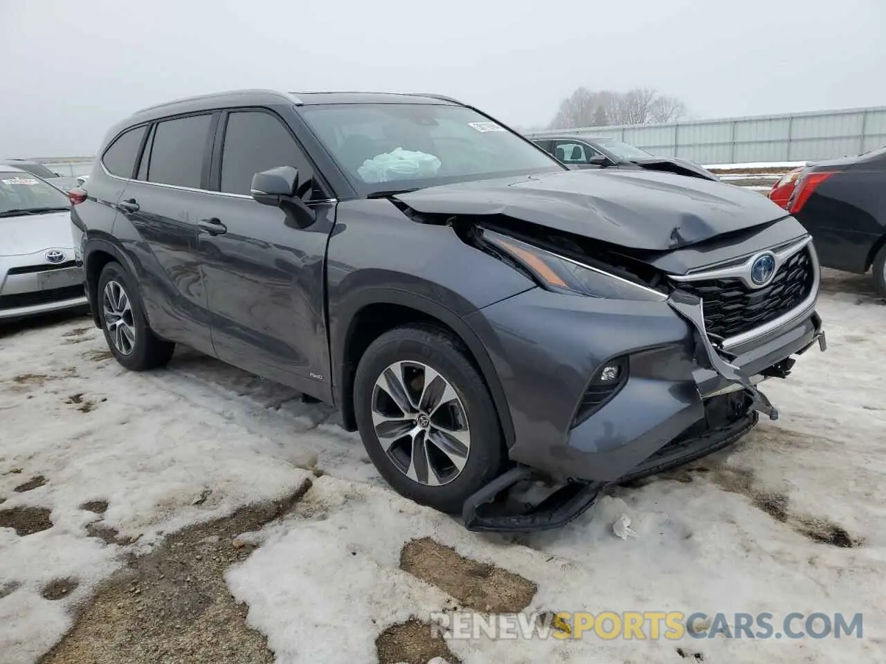 4 fotografías del automóvil dañado 5TDKBRCH8PS118572 TOYOTA HIGHLANDER 2023