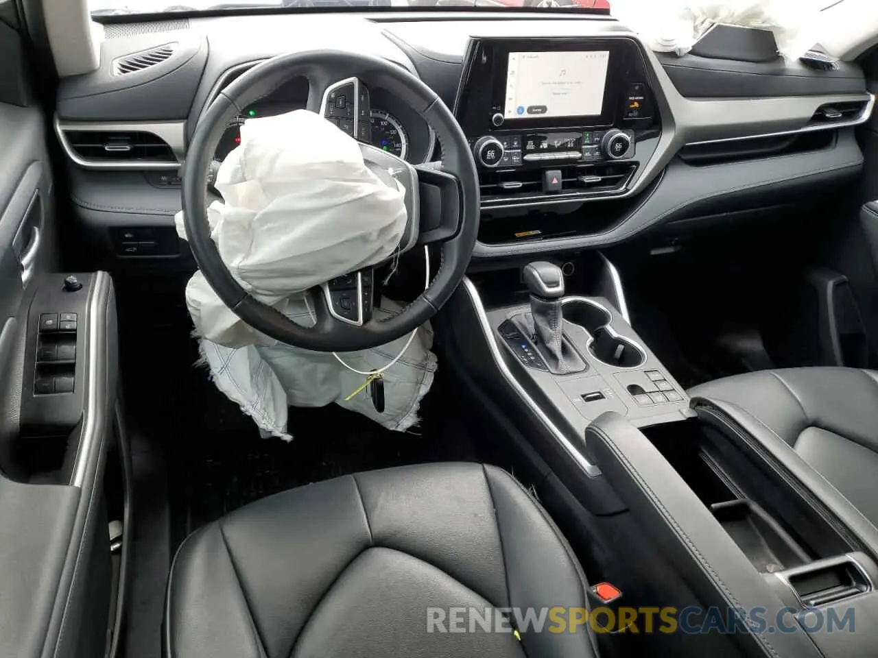 8 fotografías del automóvil dañado 5TDKBRCH8PS118572 TOYOTA HIGHLANDER 2023