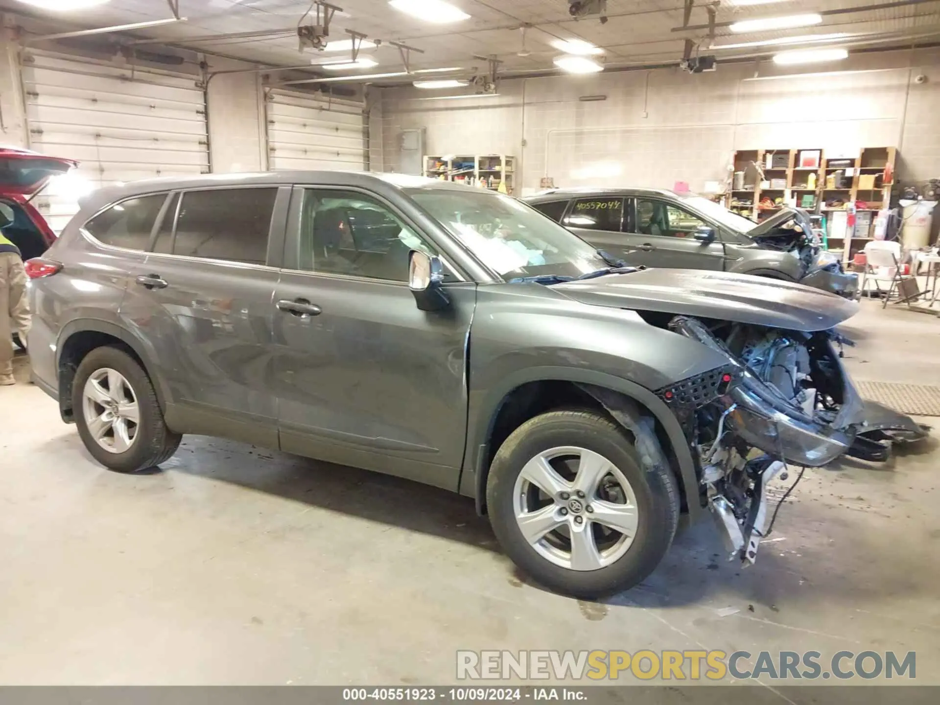 14 fotografías del automóvil dañado 5TDKDRAH0PS046893 TOYOTA HIGHLANDER 2023