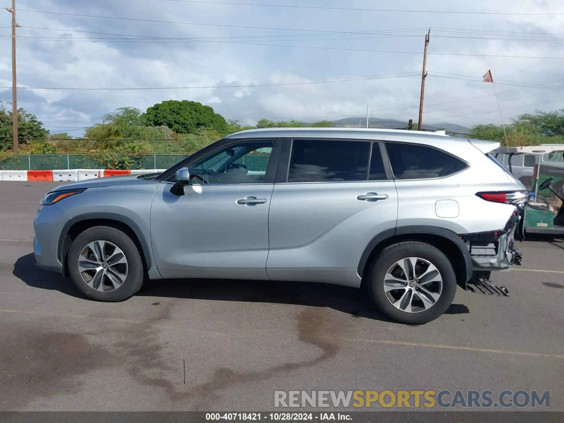15 fotografías del automóvil dañado 5TDKDRAH0PS505436 TOYOTA HIGHLANDER 2023