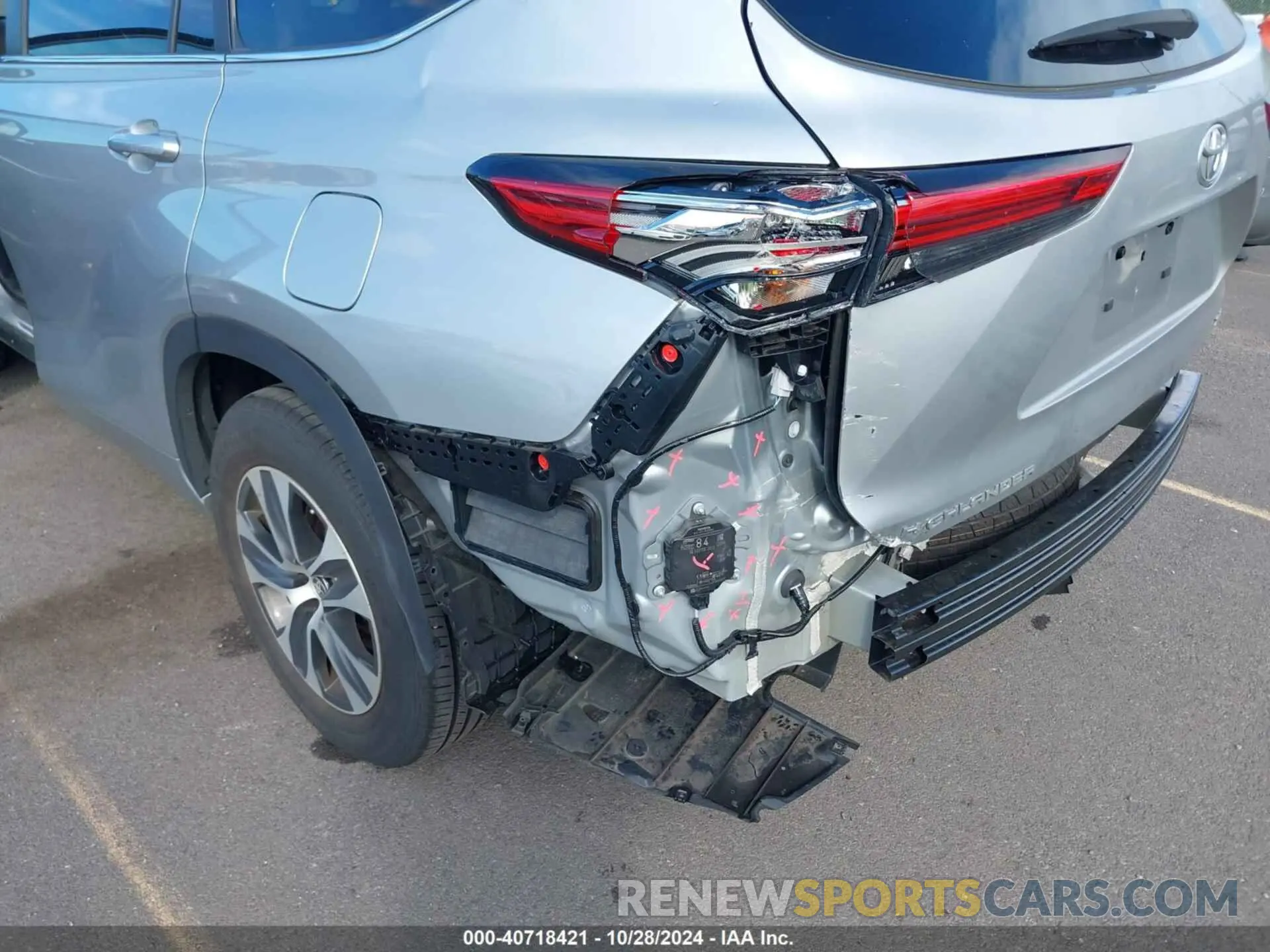 6 fotografías del automóvil dañado 5TDKDRAH0PS505436 TOYOTA HIGHLANDER 2023
