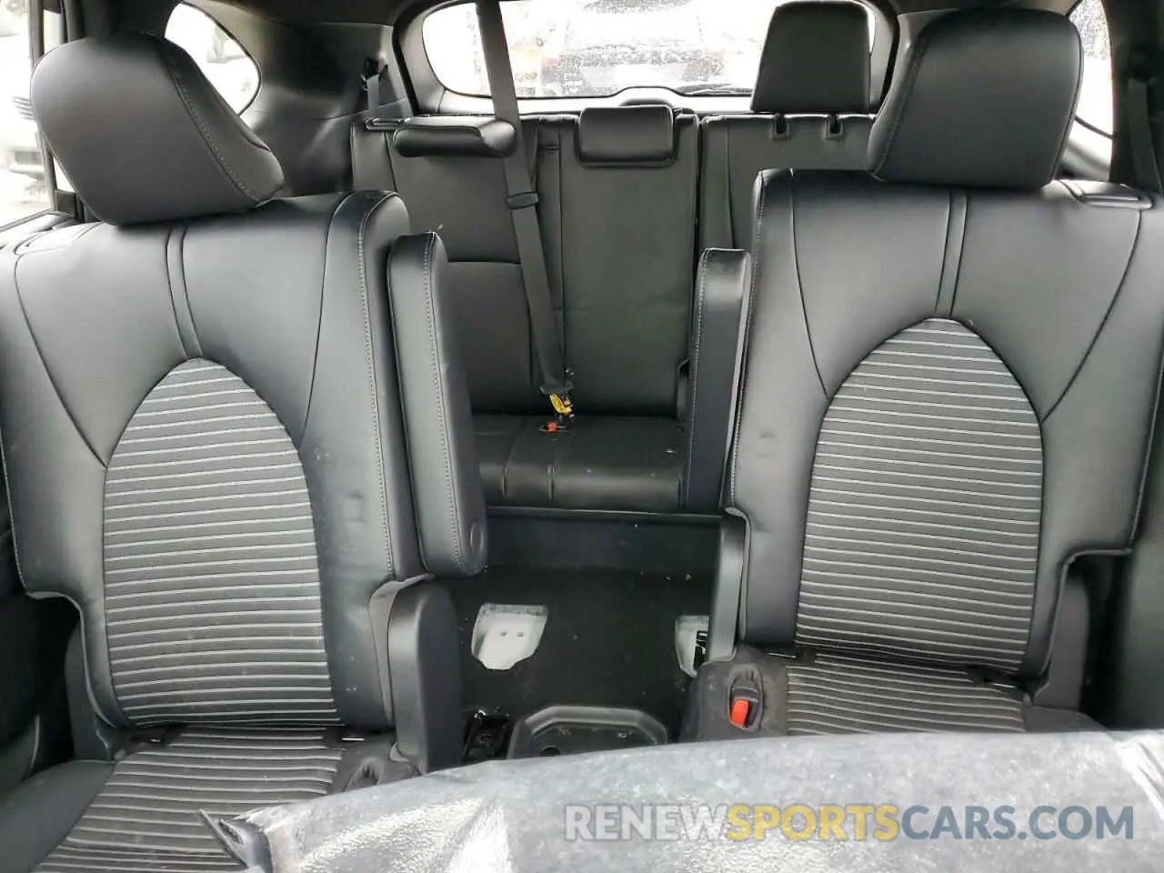 10 fotografías del automóvil dañado 5TDKDRAH1PS021310 TOYOTA HIGHLANDER 2023