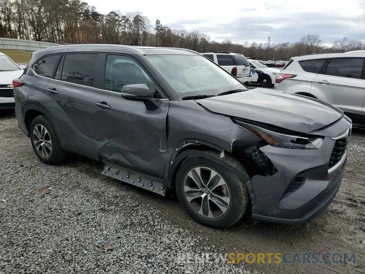 4 fotografías del automóvil dañado 5TDKDRAH1PS026037 TOYOTA HIGHLANDER 2023