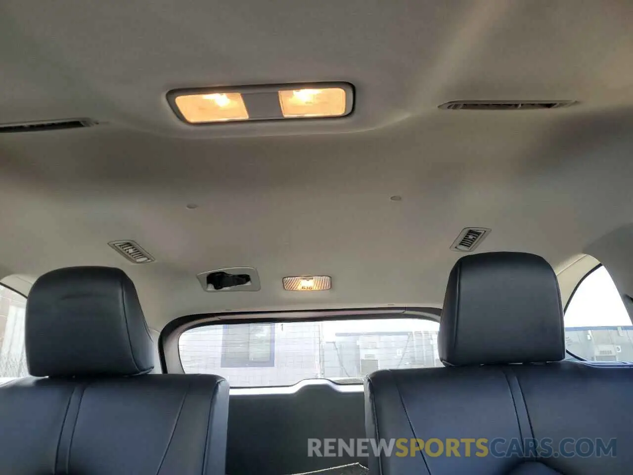 10 fotografías del automóvil dañado 5TDKDRAH1PS031268 TOYOTA HIGHLANDER 2023