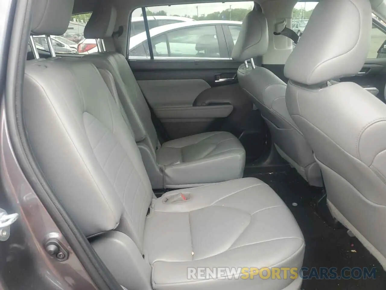 11 fotografías del automóvil dañado 5TDKDRAH1PS038530 TOYOTA HIGHLANDER 2023