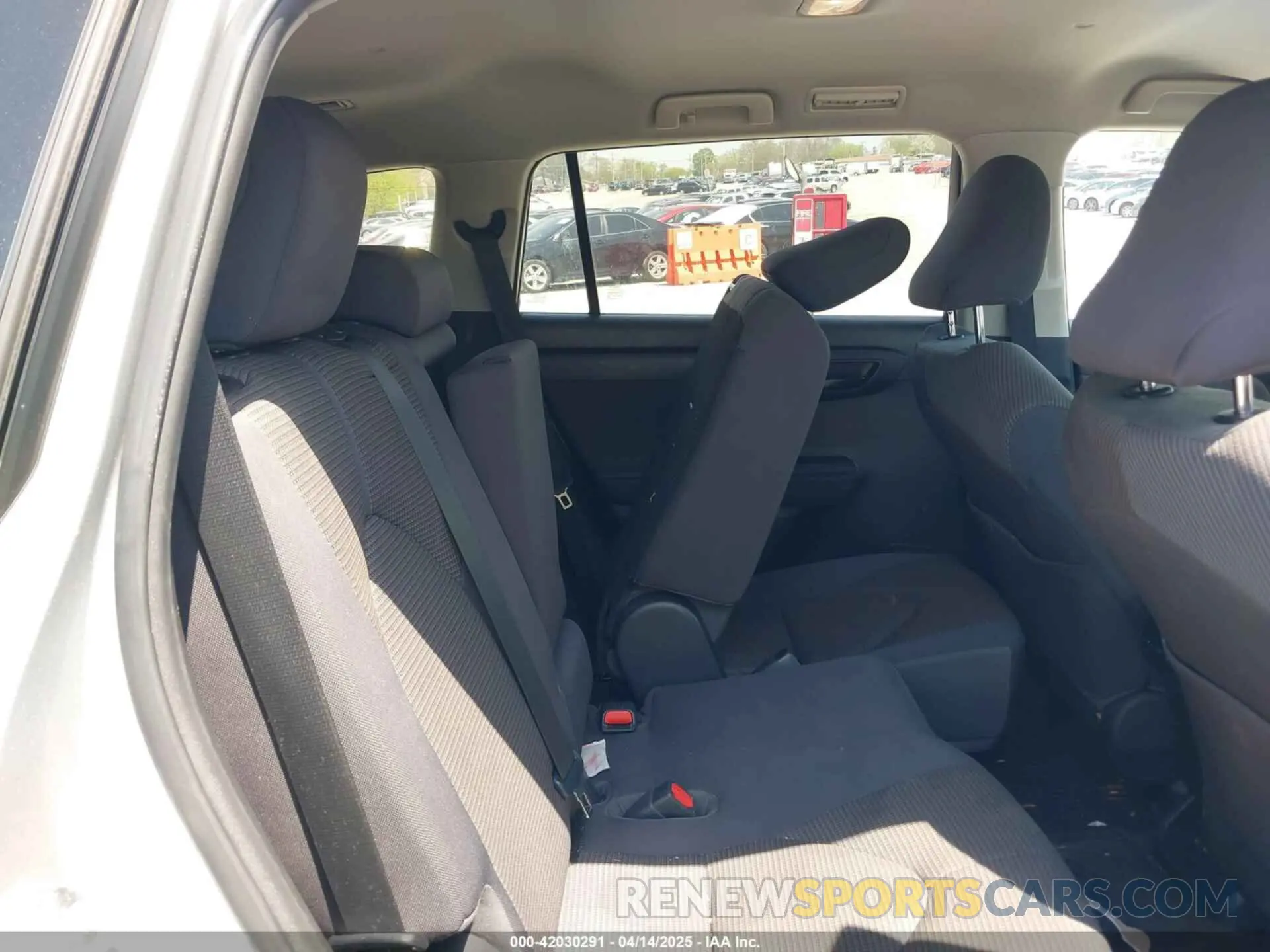 8 fotografías del automóvil dañado 5TDKDRAH1PS048393 TOYOTA HIGHLANDER 2023