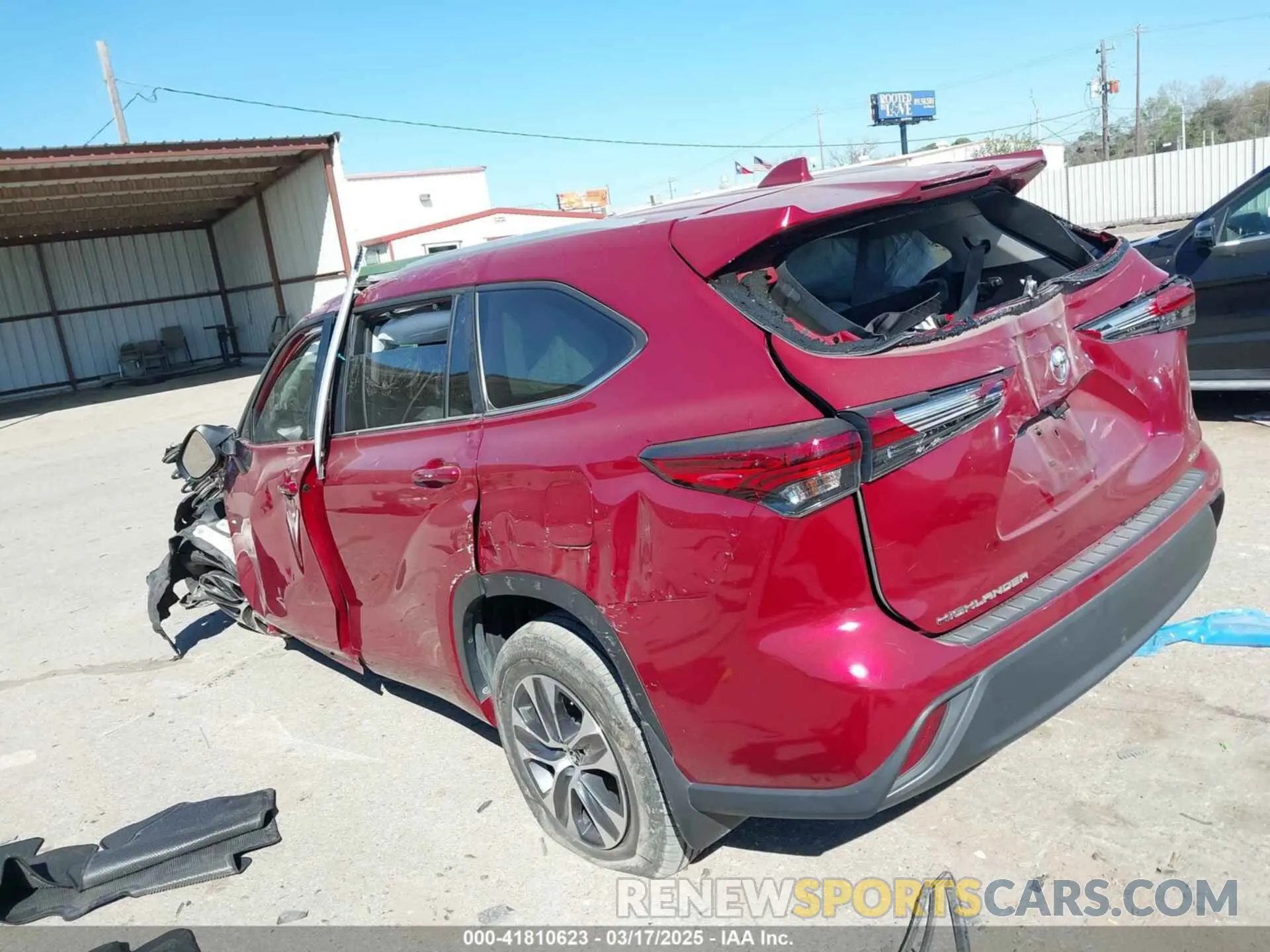 3 fotografías del automóvil dañado 5TDKDRAH2PS035765 TOYOTA HIGHLANDER 2023