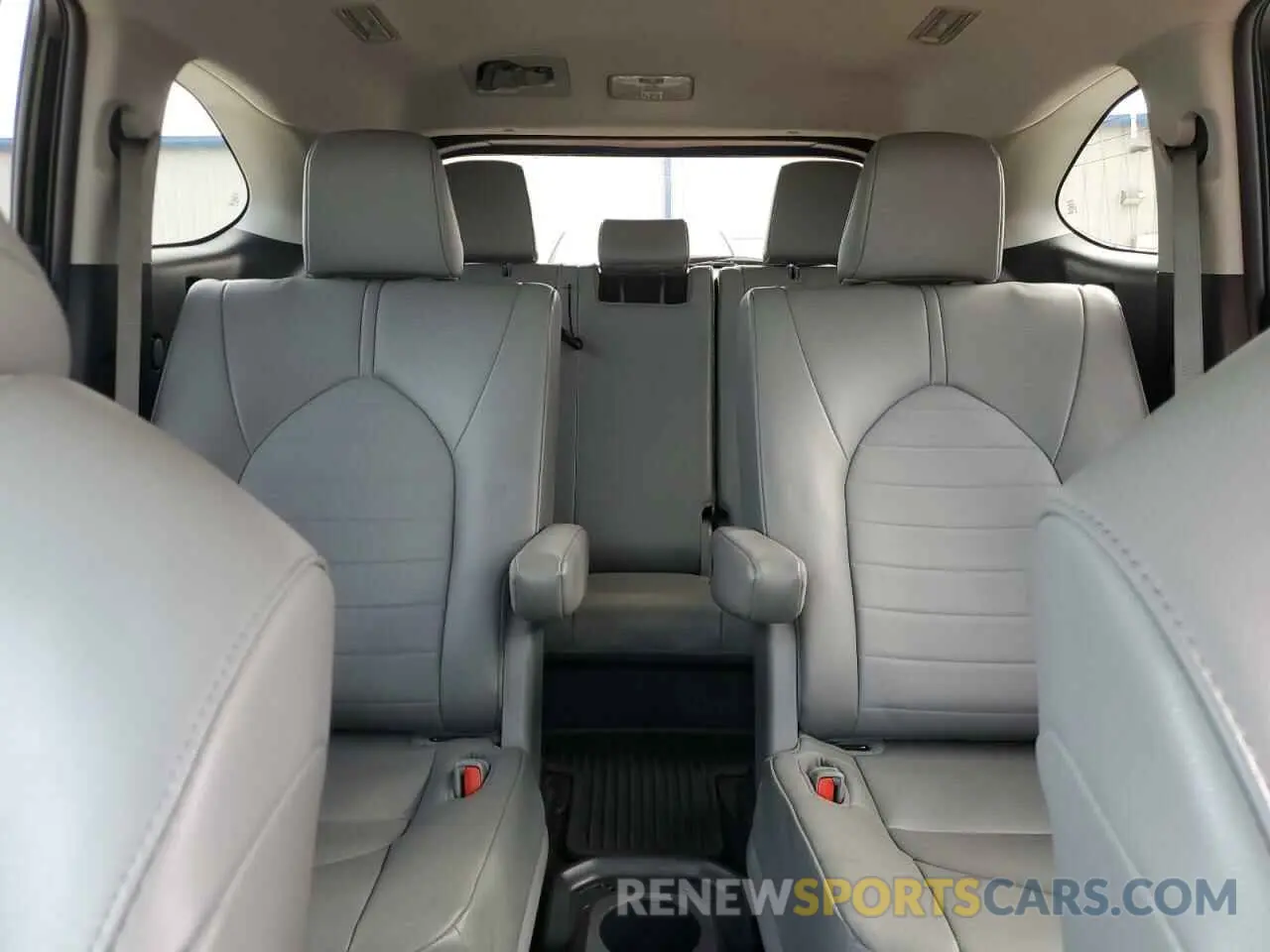 10 fotografías del automóvil dañado 5TDKDRAH2PS036169 TOYOTA HIGHLANDER 2023