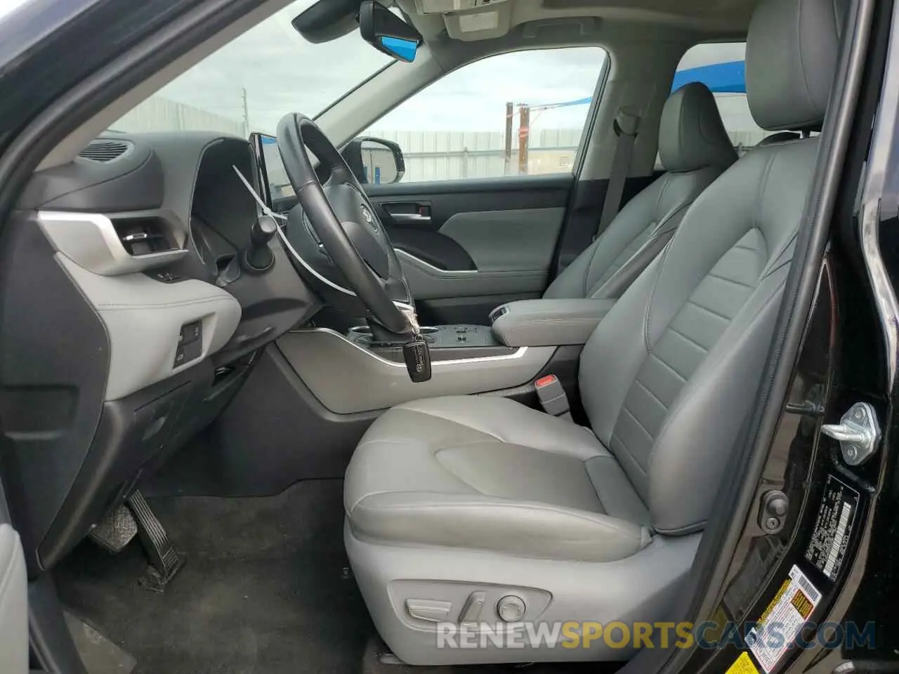7 fotografías del automóvil dañado 5TDKDRAH2PS036169 TOYOTA HIGHLANDER 2023