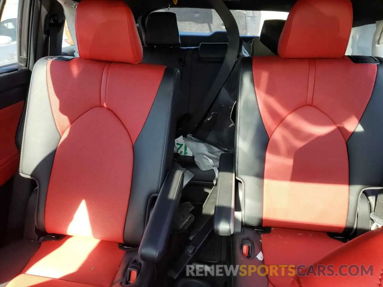 10 fotografías del automóvil dañado 5TDKDRAH2PS508645 TOYOTA HIGHLANDER 2023