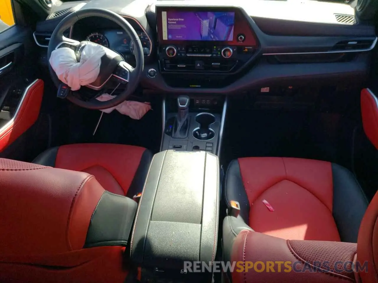 8 fotografías del automóvil dañado 5TDKDRAH2PS508645 TOYOTA HIGHLANDER 2023