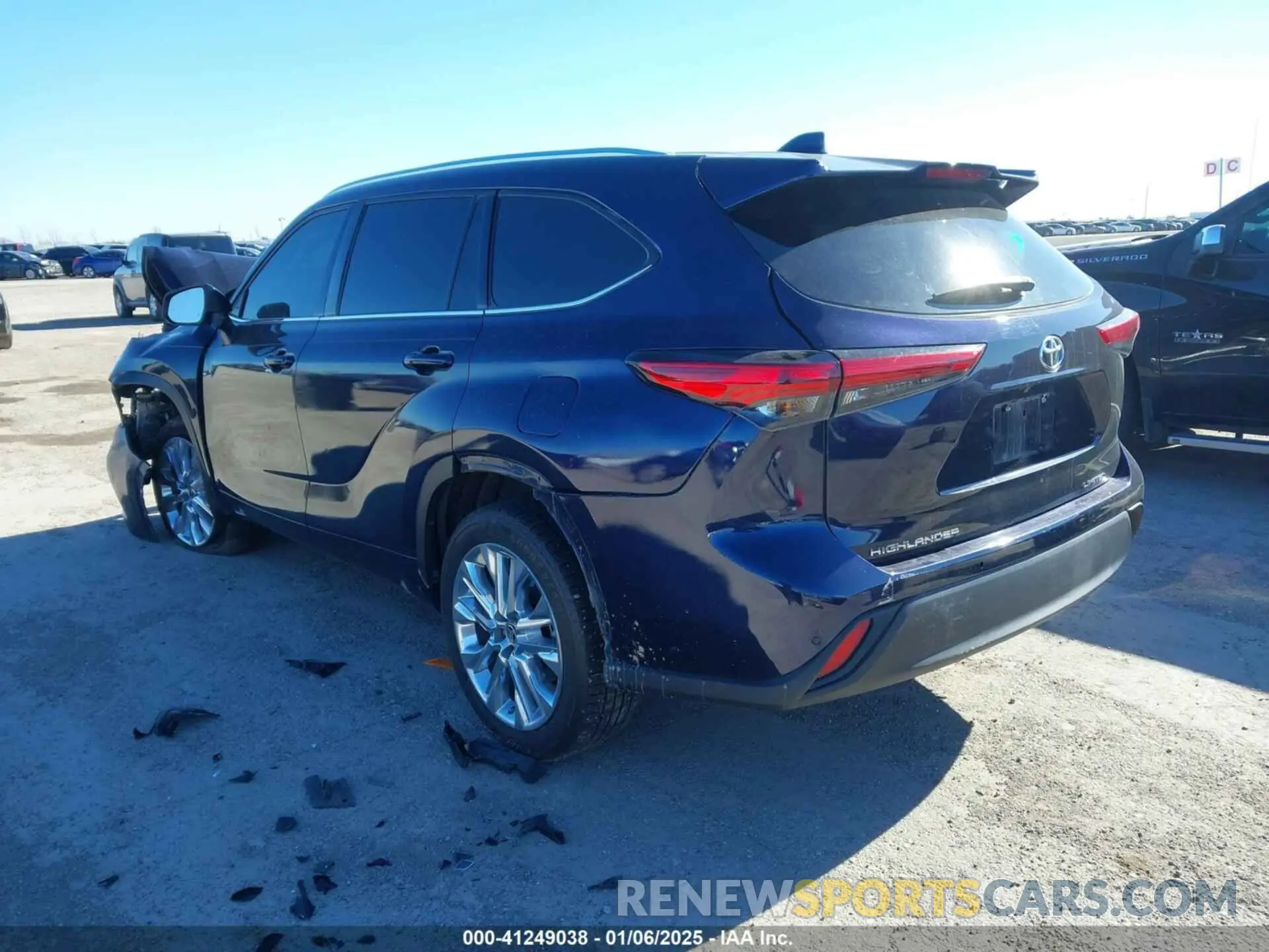 3 fotografías del automóvil dañado 5TDKDRAH3PS006839 TOYOTA HIGHLANDER 2023