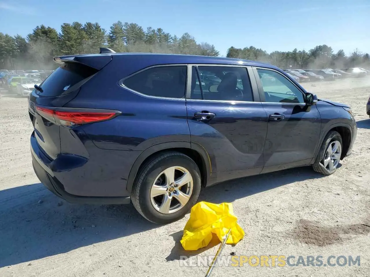 3 fotografías del automóvil dañado 5TDKDRAH3PS007148 TOYOTA HIGHLANDER 2023