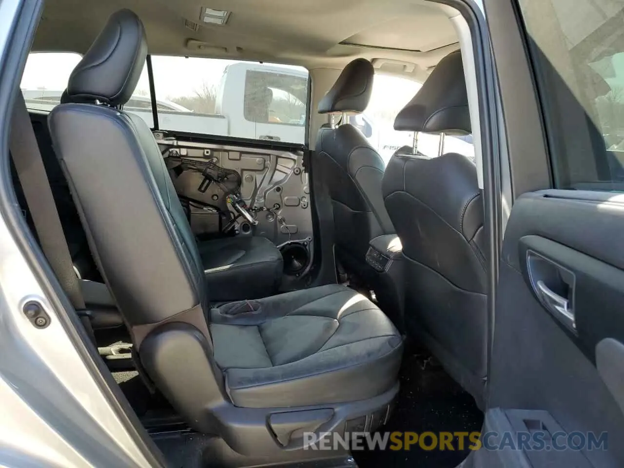 12 fotografías del automóvil dañado 5TDKDRAH3PS011717 TOYOTA HIGHLANDER 2023
