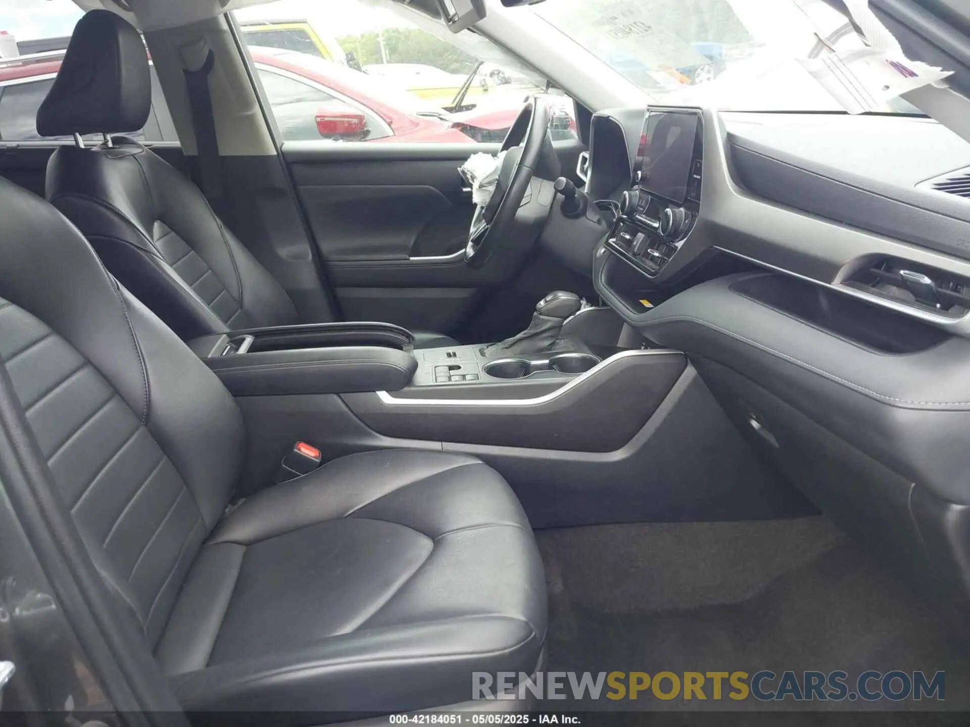 5 fotografías del automóvil dañado 5TDKDRAH3PS013161 TOYOTA HIGHLANDER 2023