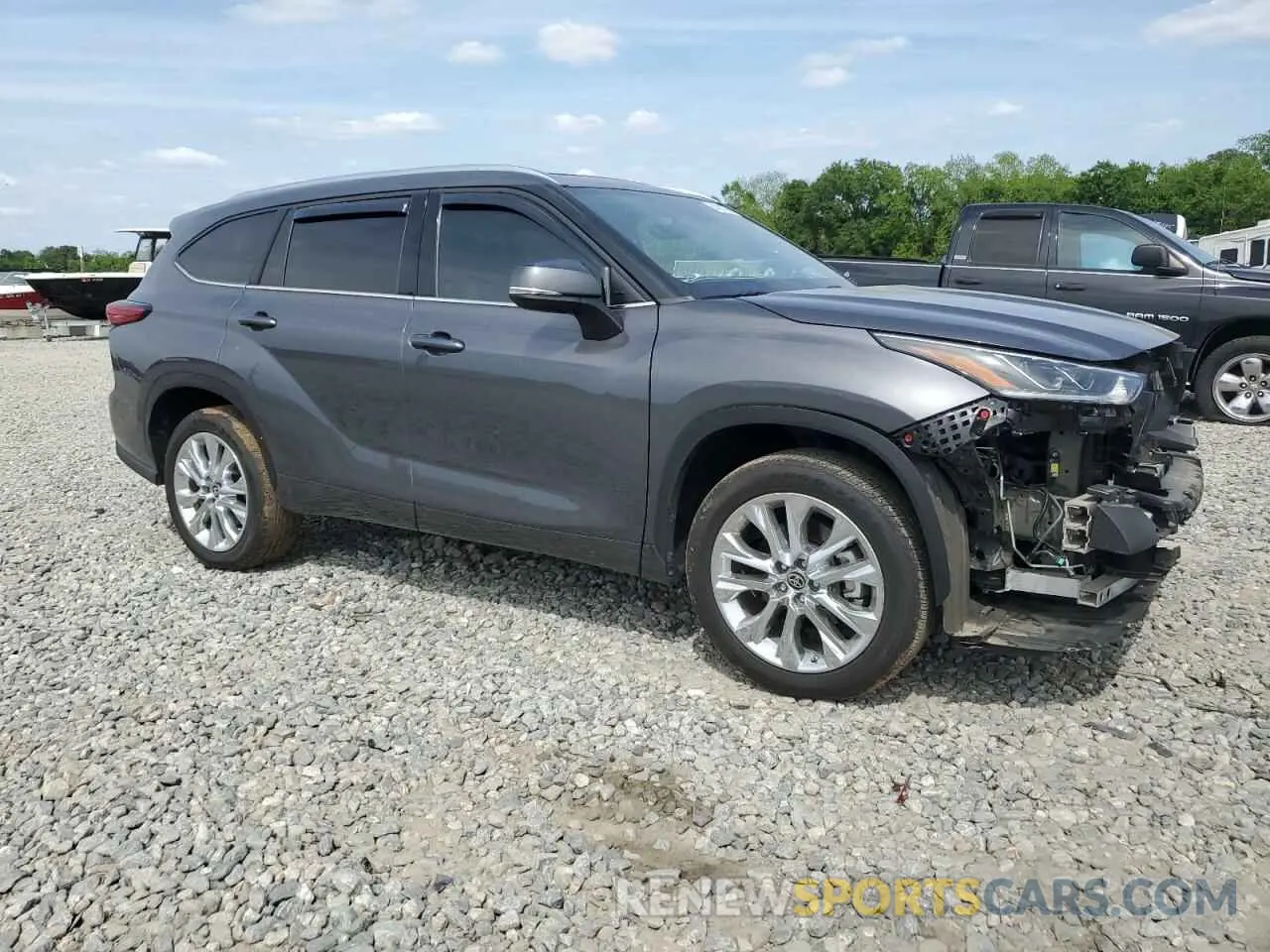 4 fotografías del automóvil dañado 5TDKDRAH3PS018604 TOYOTA HIGHLANDER 2023