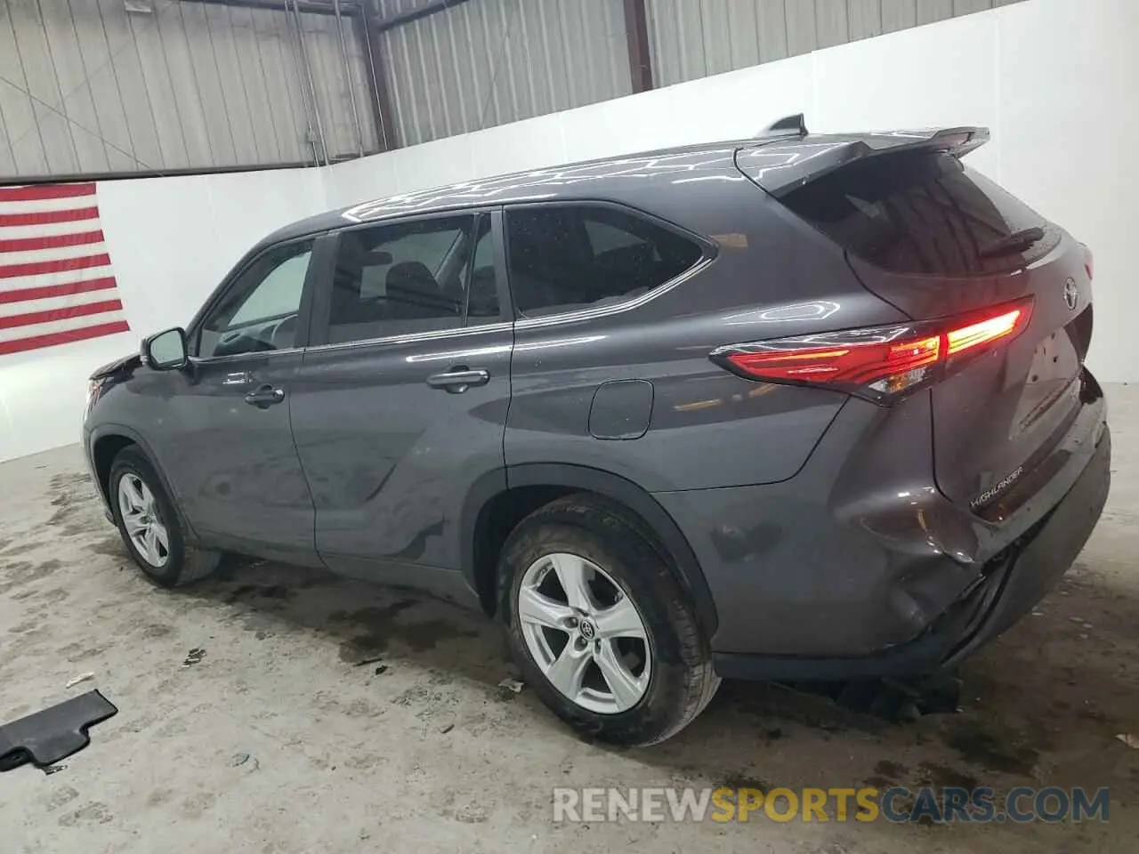 2 fotografías del automóvil dañado 5TDKDRAH3PS028145 TOYOTA HIGHLANDER 2023