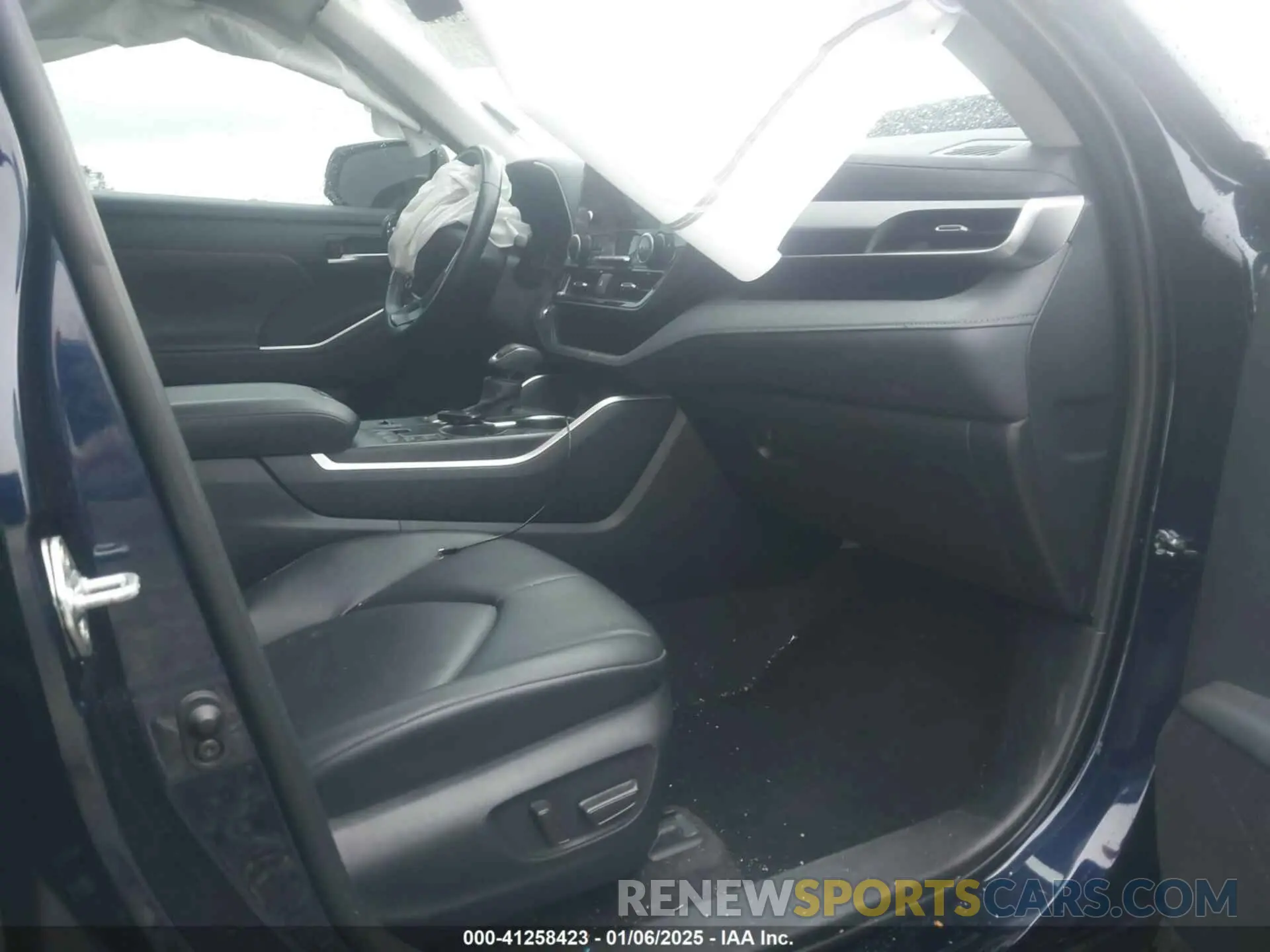 5 fotografías del automóvil dañado 5TDKDRAH3PS043096 TOYOTA HIGHLANDER 2023