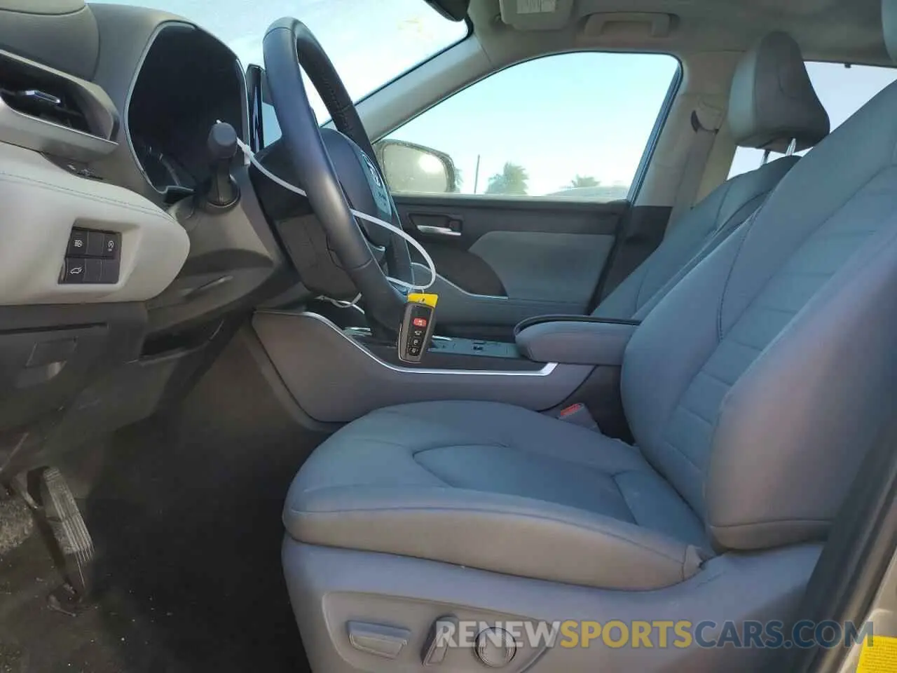 7 fotografías del automóvil dañado 5TDKDRAH3PS518892 TOYOTA HIGHLANDER 2023