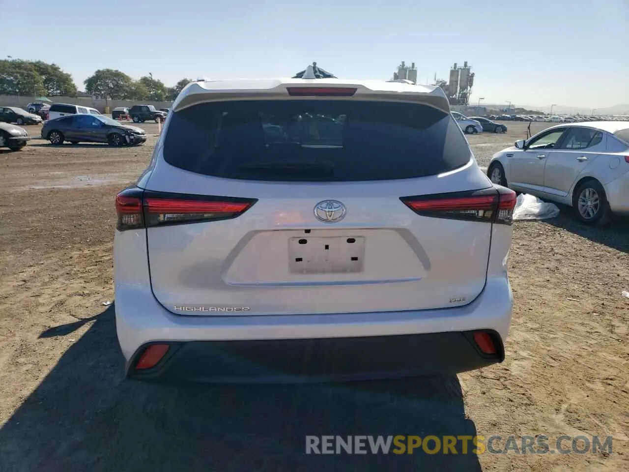 6 fotografías del automóvil dañado 5TDKDRAH4PS006008 TOYOTA HIGHLANDER 2023