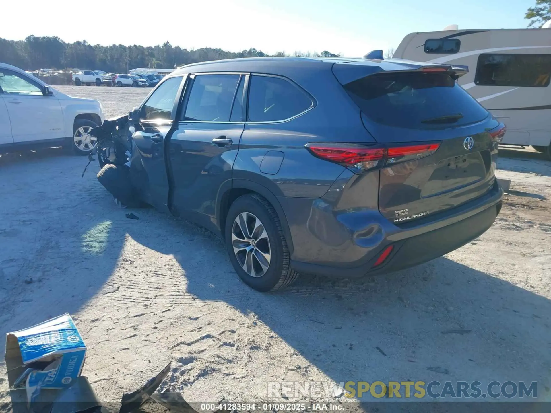 3 fotografías del automóvil dañado 5TDKDRAH4PS017218 TOYOTA HIGHLANDER 2023