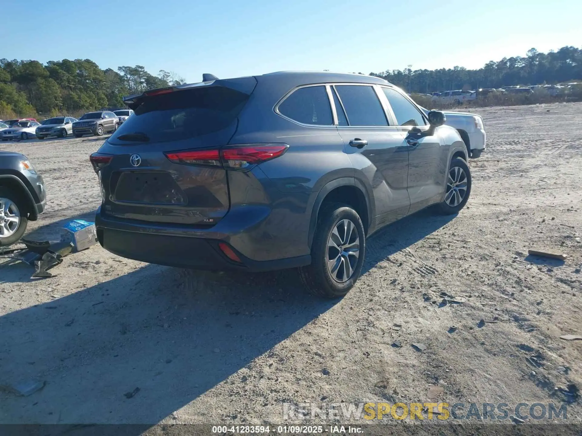 4 fotografías del automóvil dañado 5TDKDRAH4PS017218 TOYOTA HIGHLANDER 2023