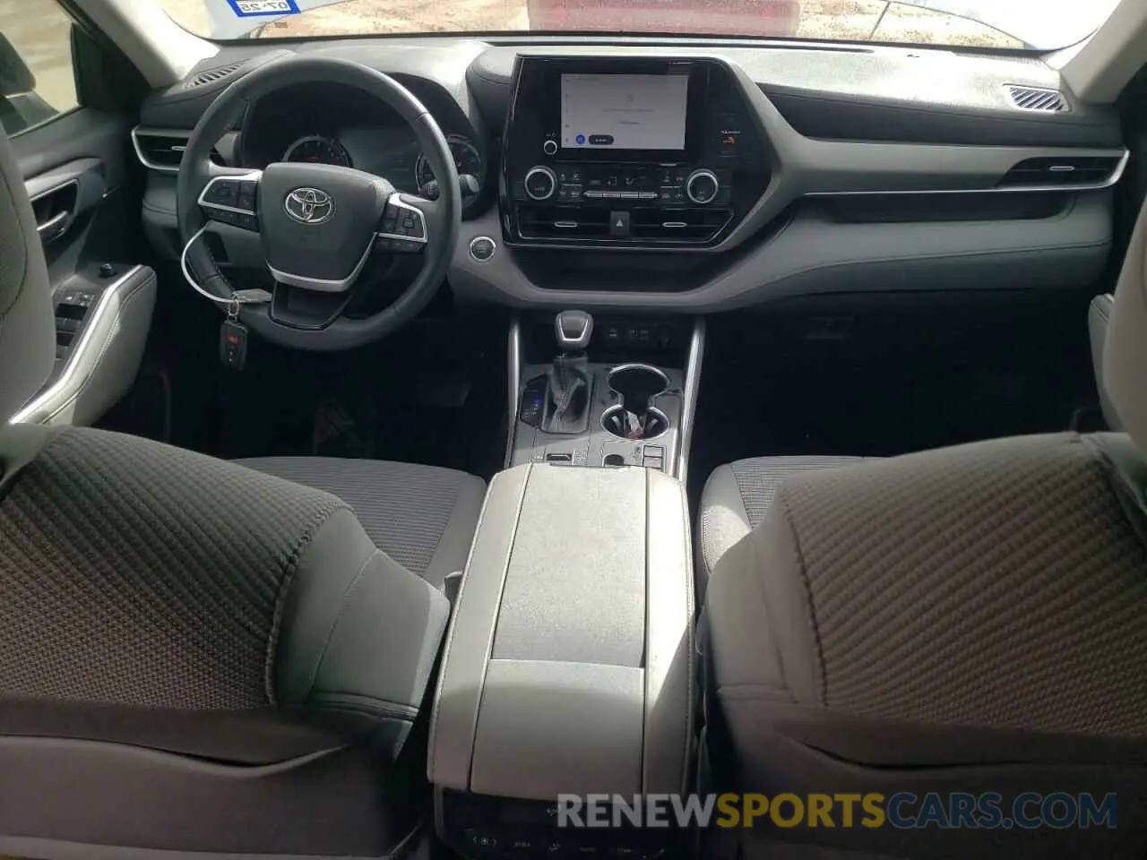 8 fotografías del automóvil dañado 5TDKDRAH4PS027540 TOYOTA HIGHLANDER 2023