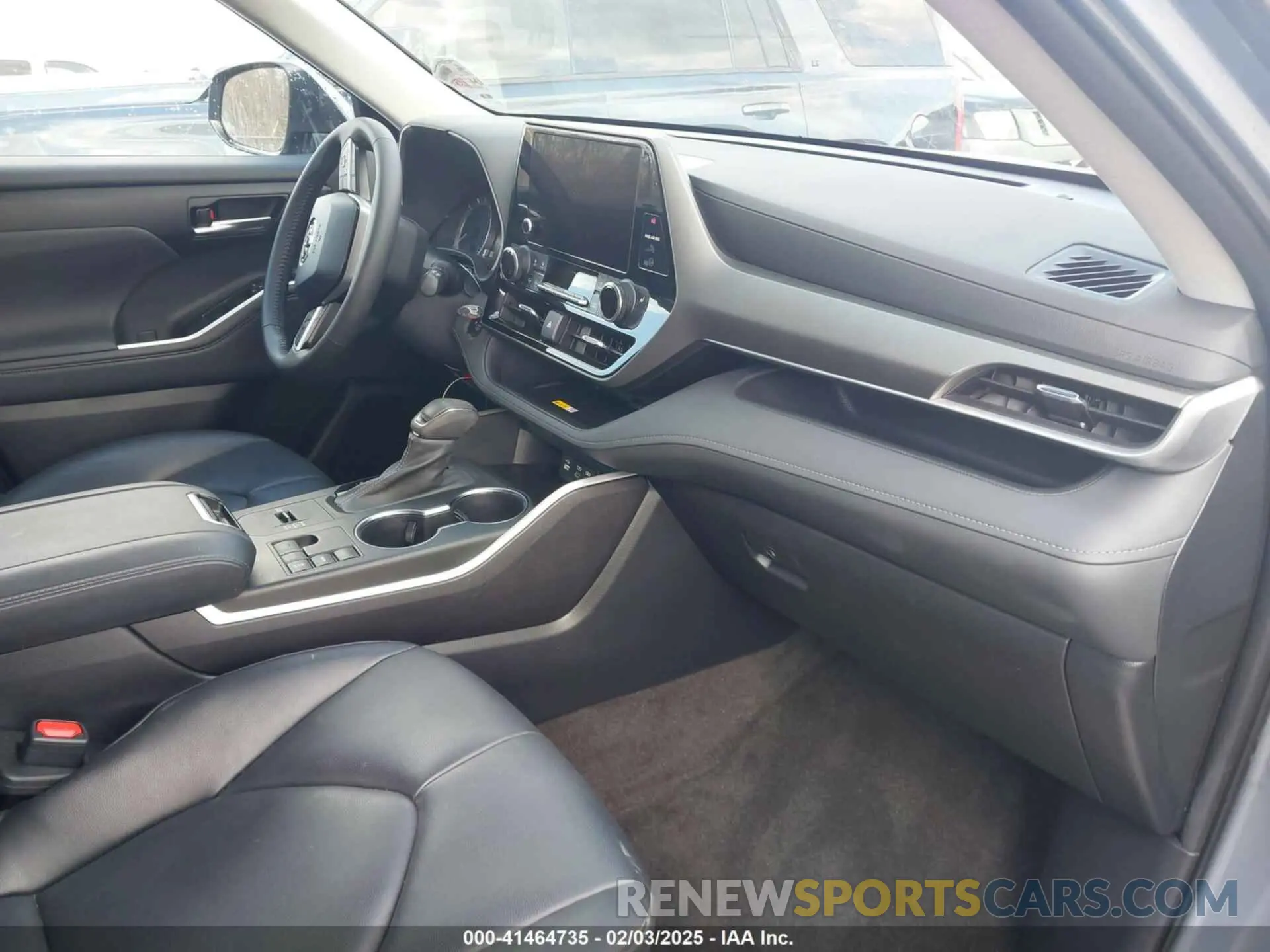 5 fotografías del automóvil dañado 5TDKDRAH4PS028204 TOYOTA HIGHLANDER 2023