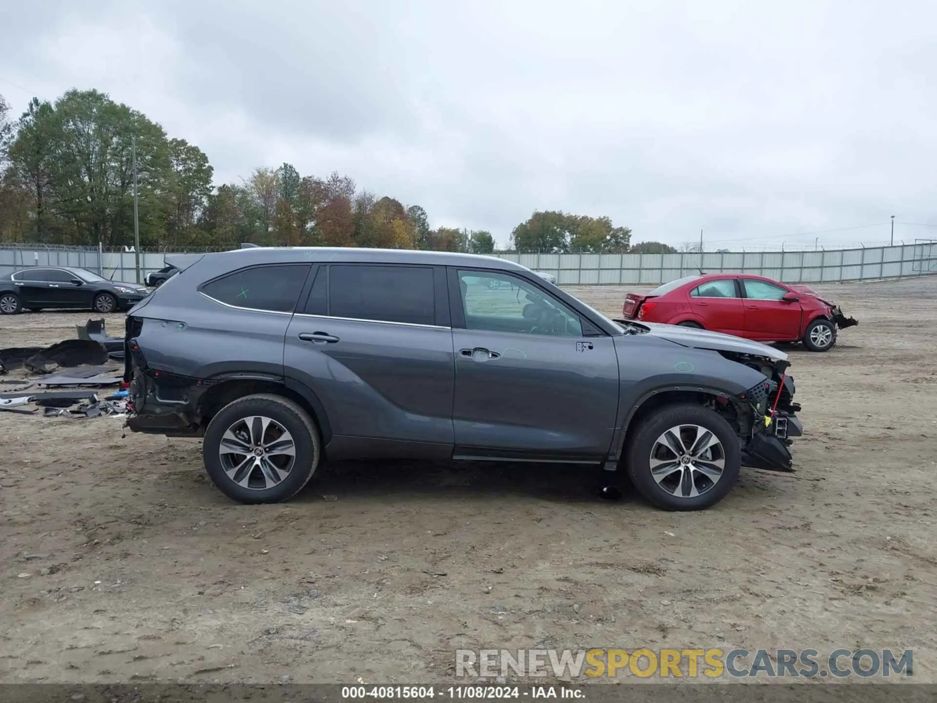 14 fotografías del automóvil dañado 5TDKDRAH5PS032214 TOYOTA HIGHLANDER 2023
