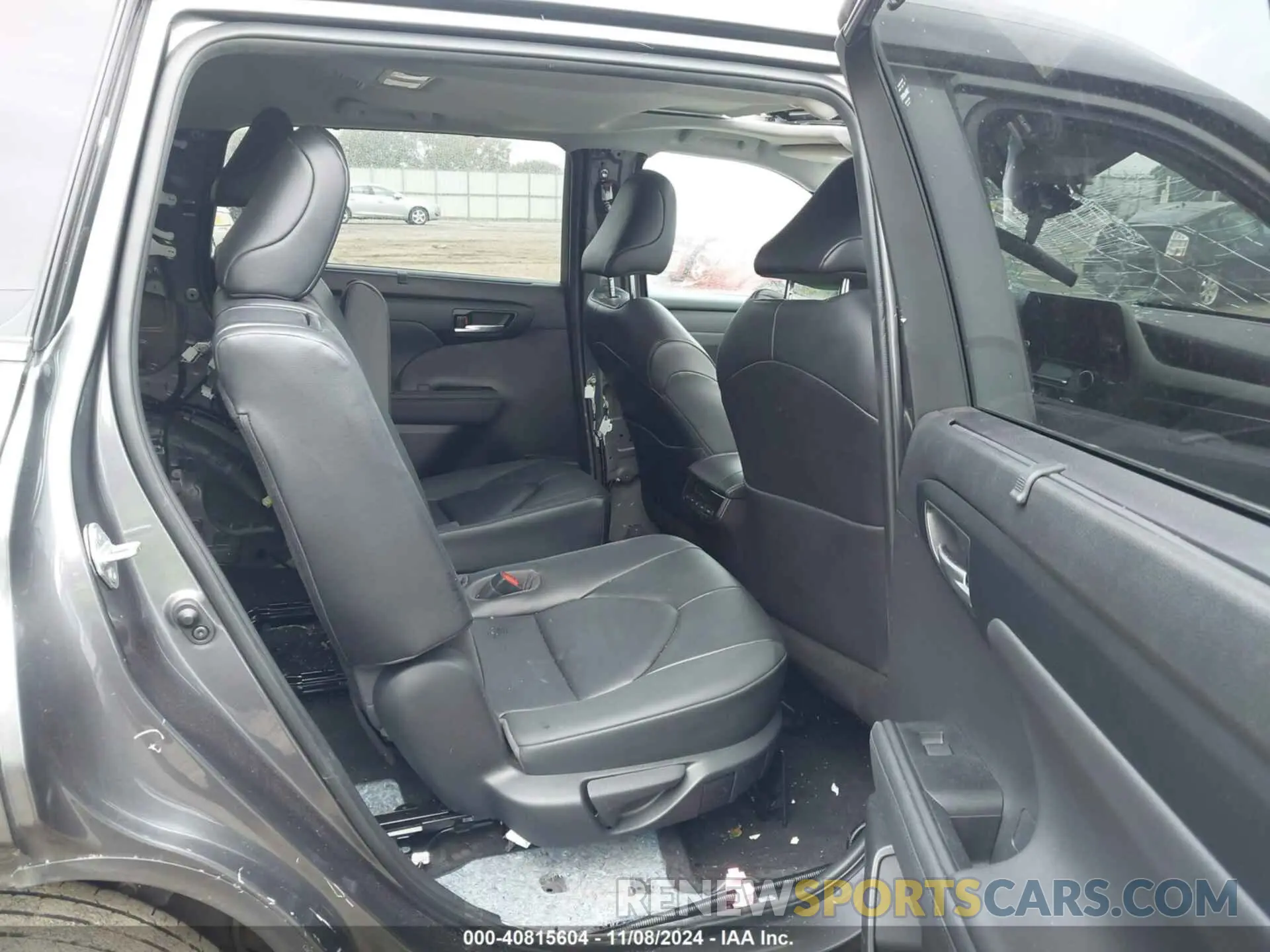 8 fotografías del automóvil dañado 5TDKDRAH5PS032214 TOYOTA HIGHLANDER 2023