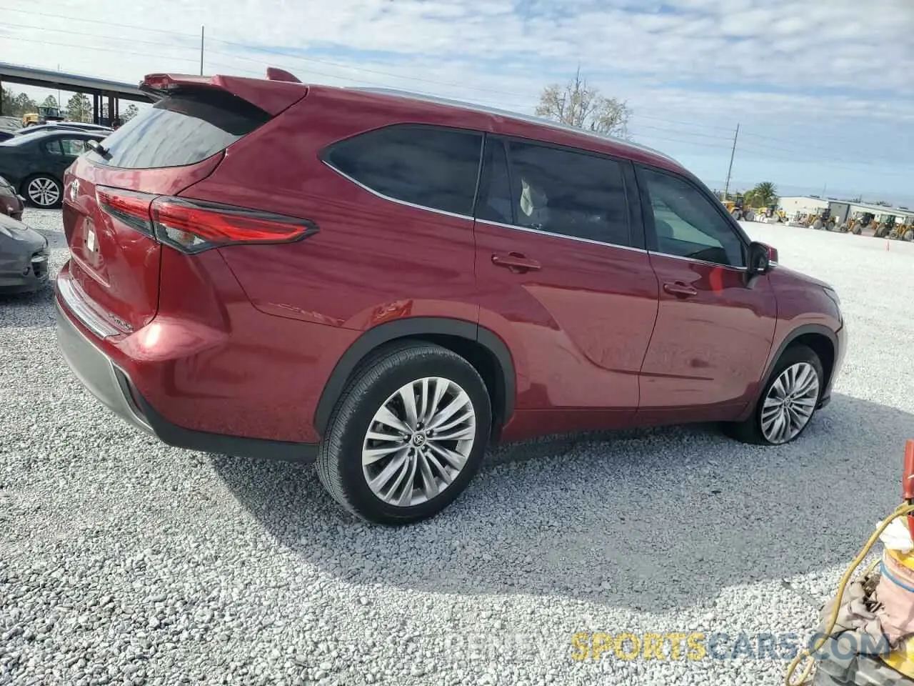 3 fotografías del automóvil dañado 5TDKDRAH5PS038630 TOYOTA HIGHLANDER 2023