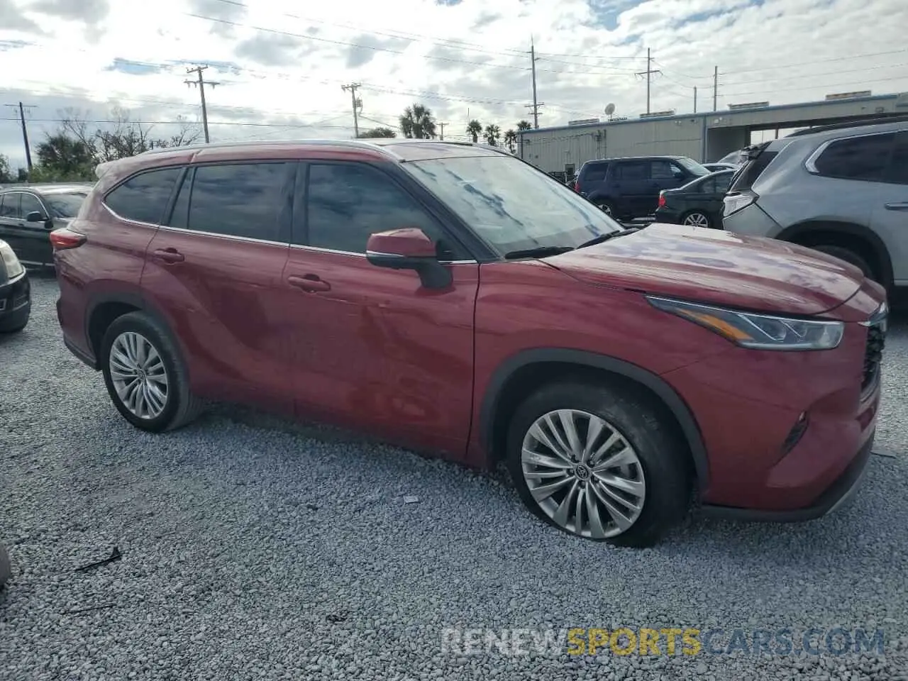 4 fotografías del automóvil dañado 5TDKDRAH5PS038630 TOYOTA HIGHLANDER 2023