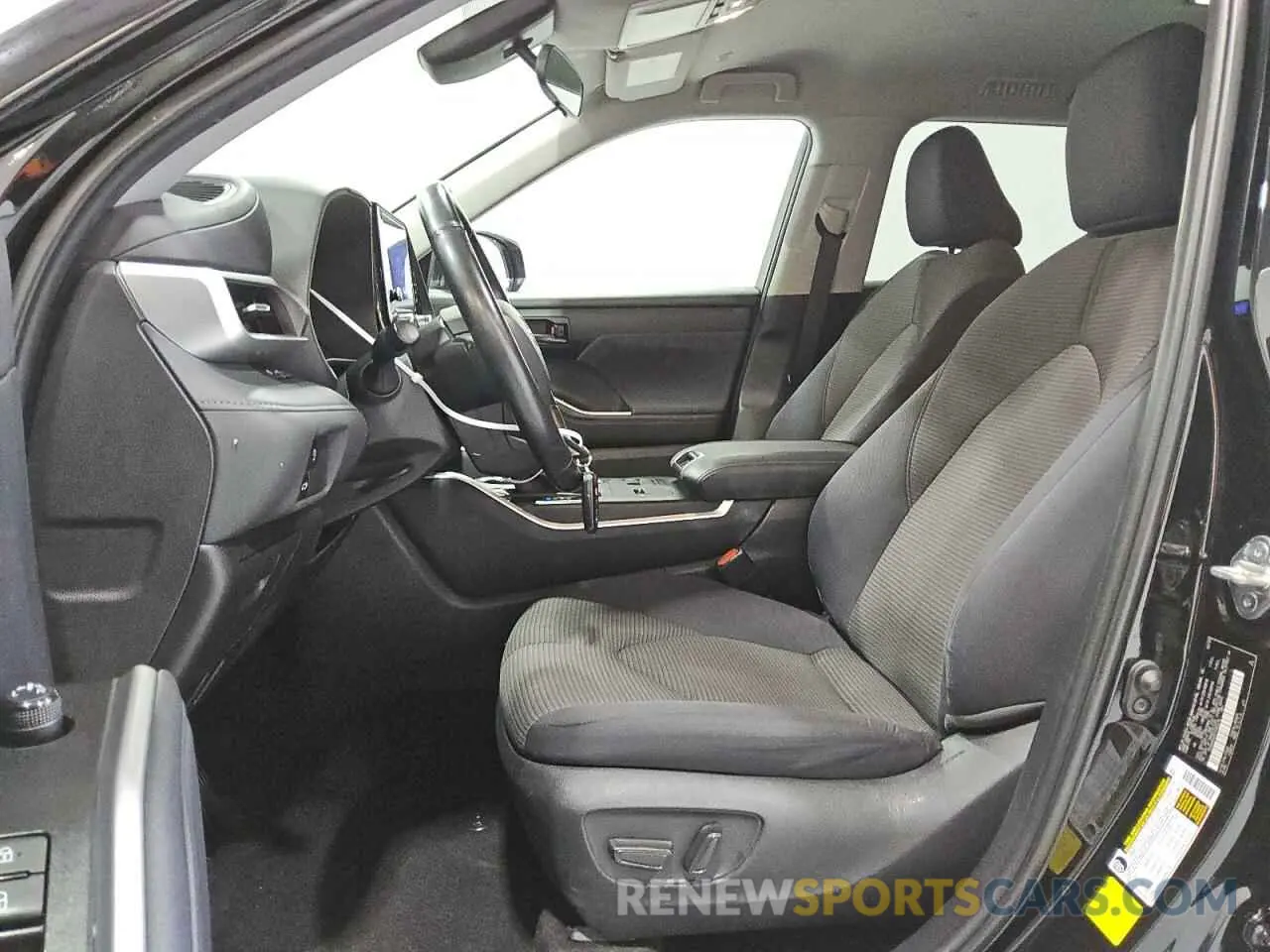 7 fotografías del automóvil dañado 5TDKDRAH5PS505318 TOYOTA HIGHLANDER 2023