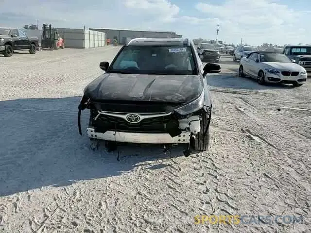 17 fotografías del automóvil dañado 5TDKDRAH5PS513032 TOYOTA HIGHLANDER 2023