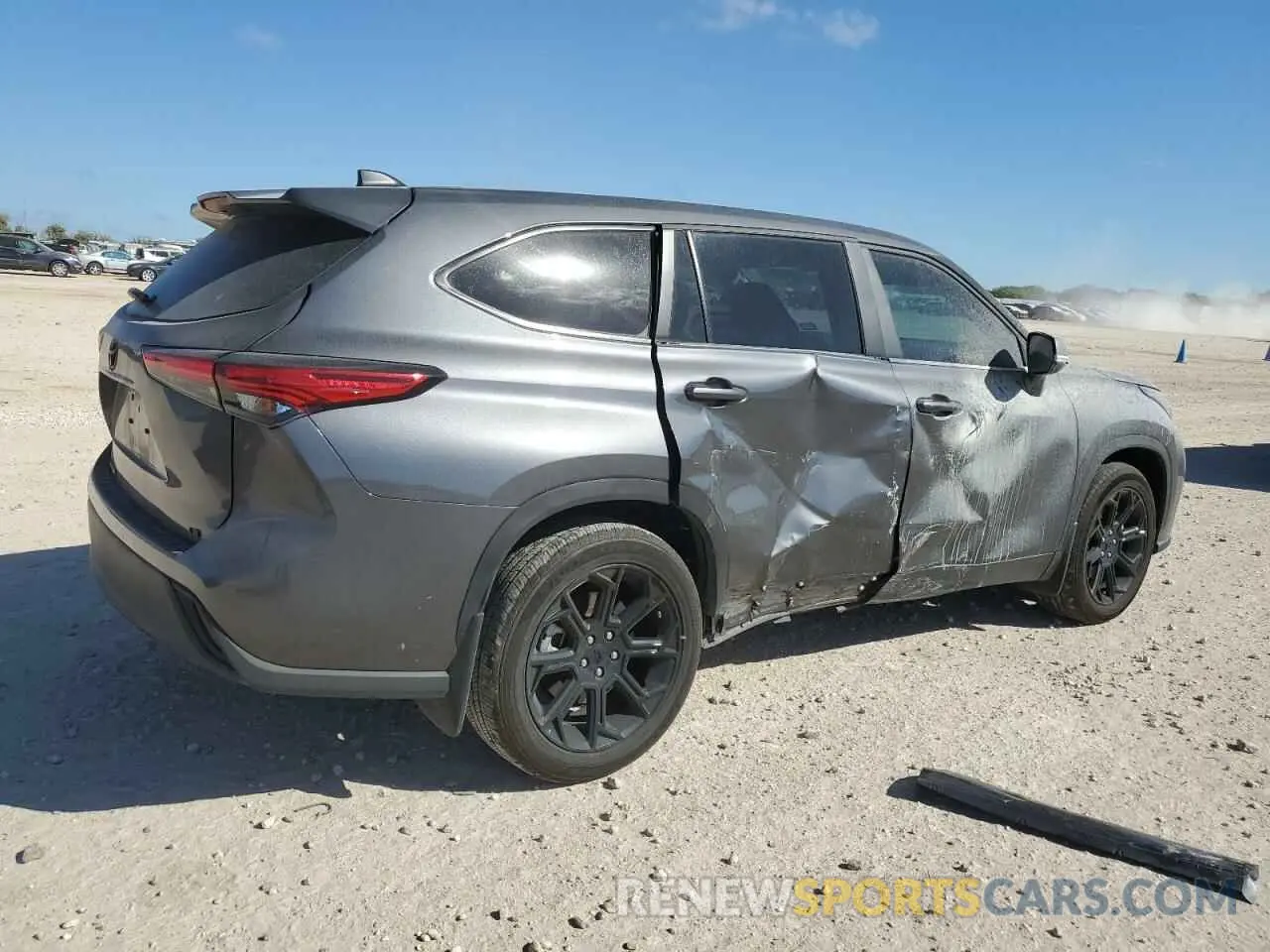 3 fotografías del automóvil dañado 5TDKDRAH5PS524287 TOYOTA HIGHLANDER 2023