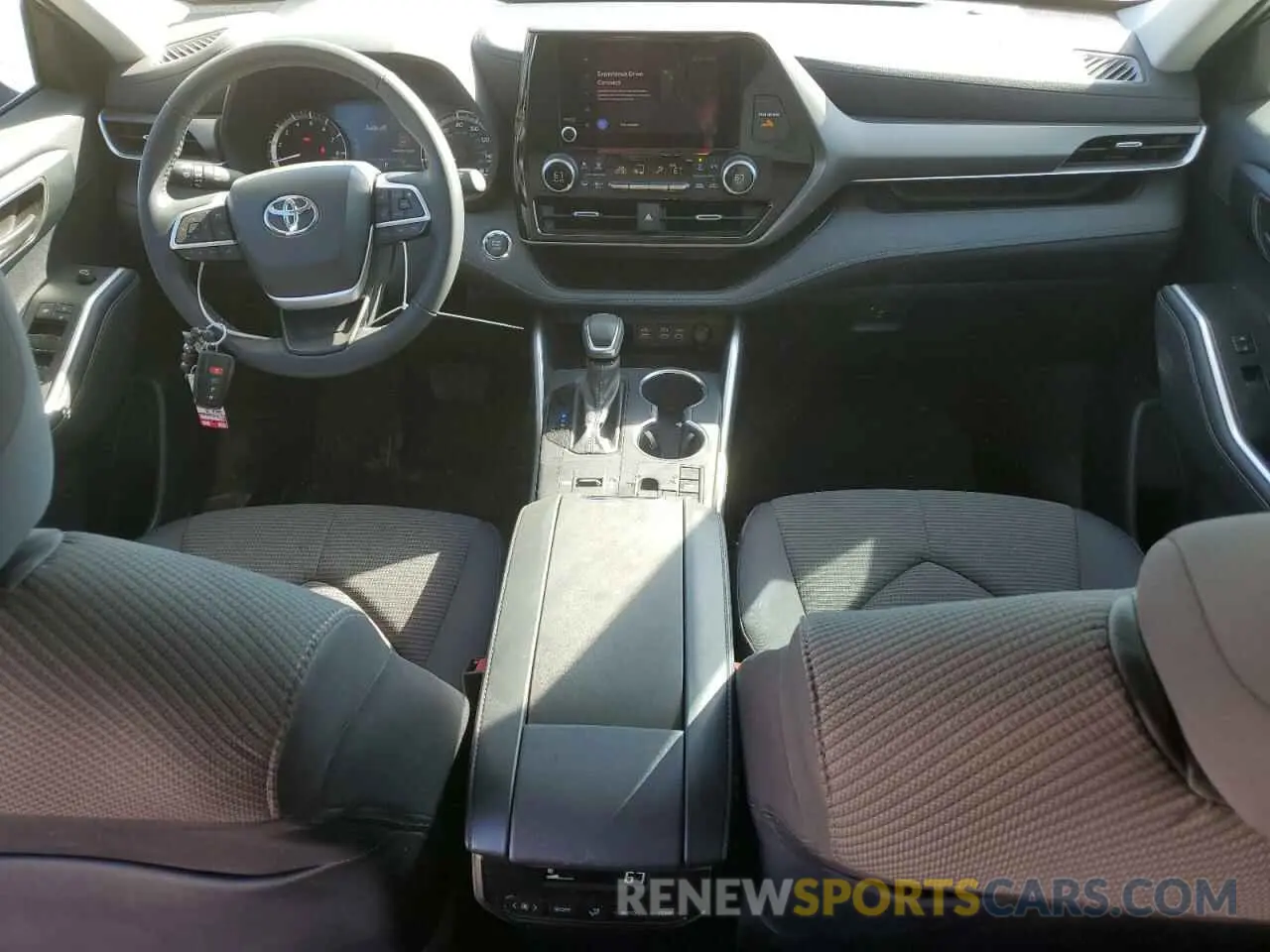 8 fotografías del automóvil dañado 5TDKDRAH5PS524287 TOYOTA HIGHLANDER 2023