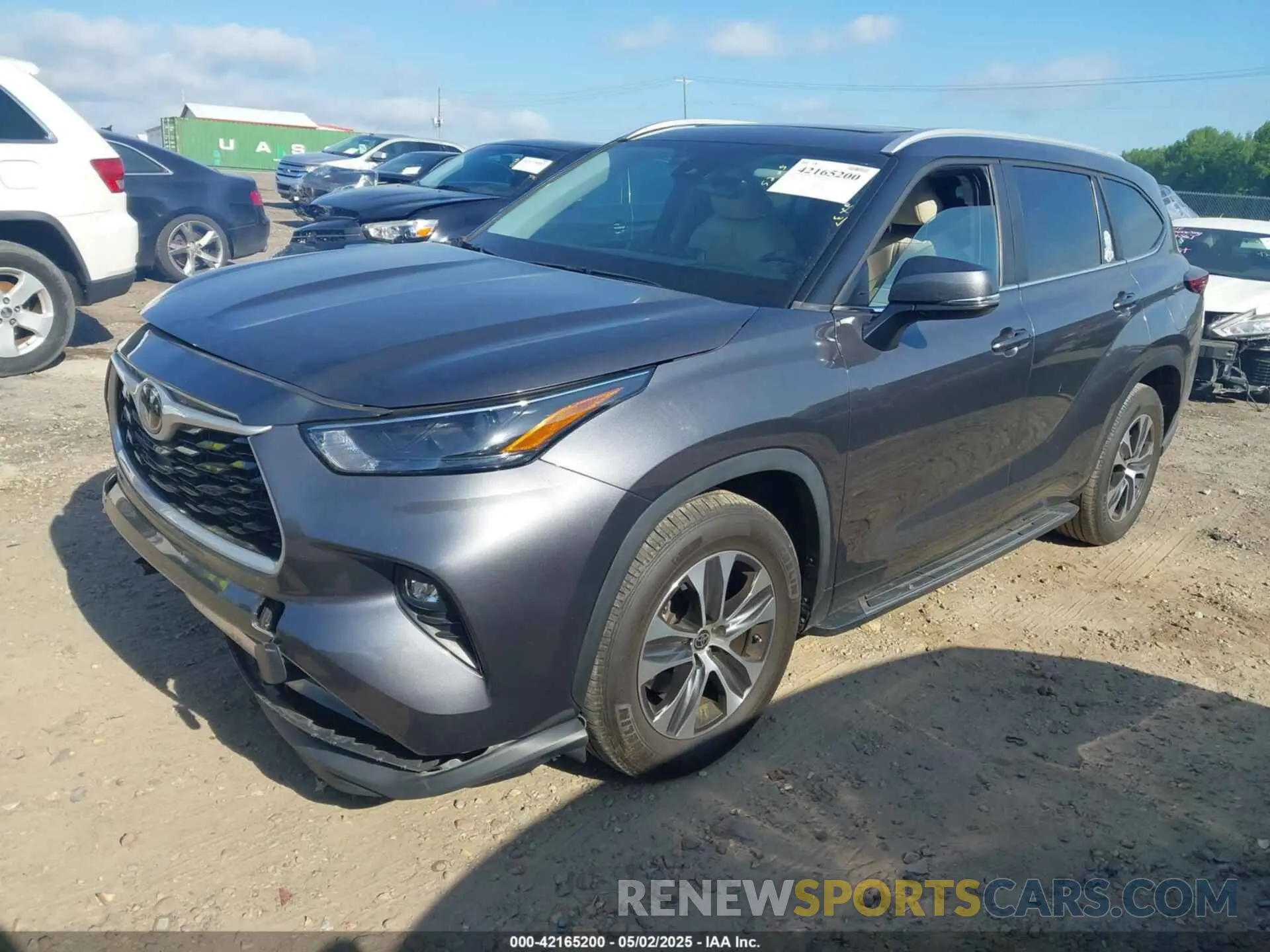 2 fotografías del automóvil dañado 5TDKDRAH6PS039527 TOYOTA HIGHLANDER 2023